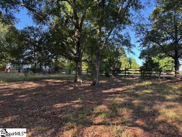 1611 W Georgia Road Simpsonville, SC 29680