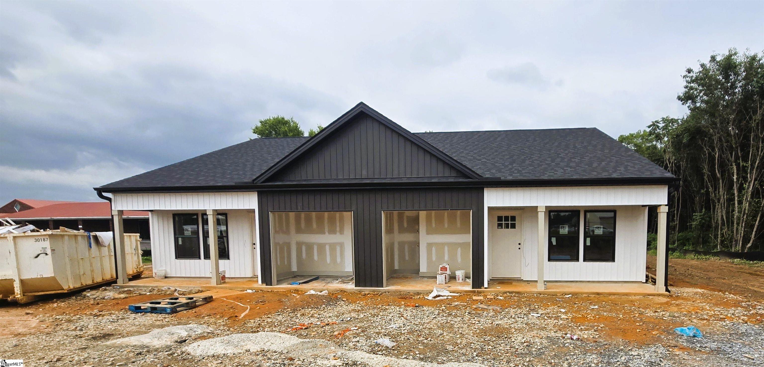 3312A & 33 Chesnee Highway Gaffney, SC 29341