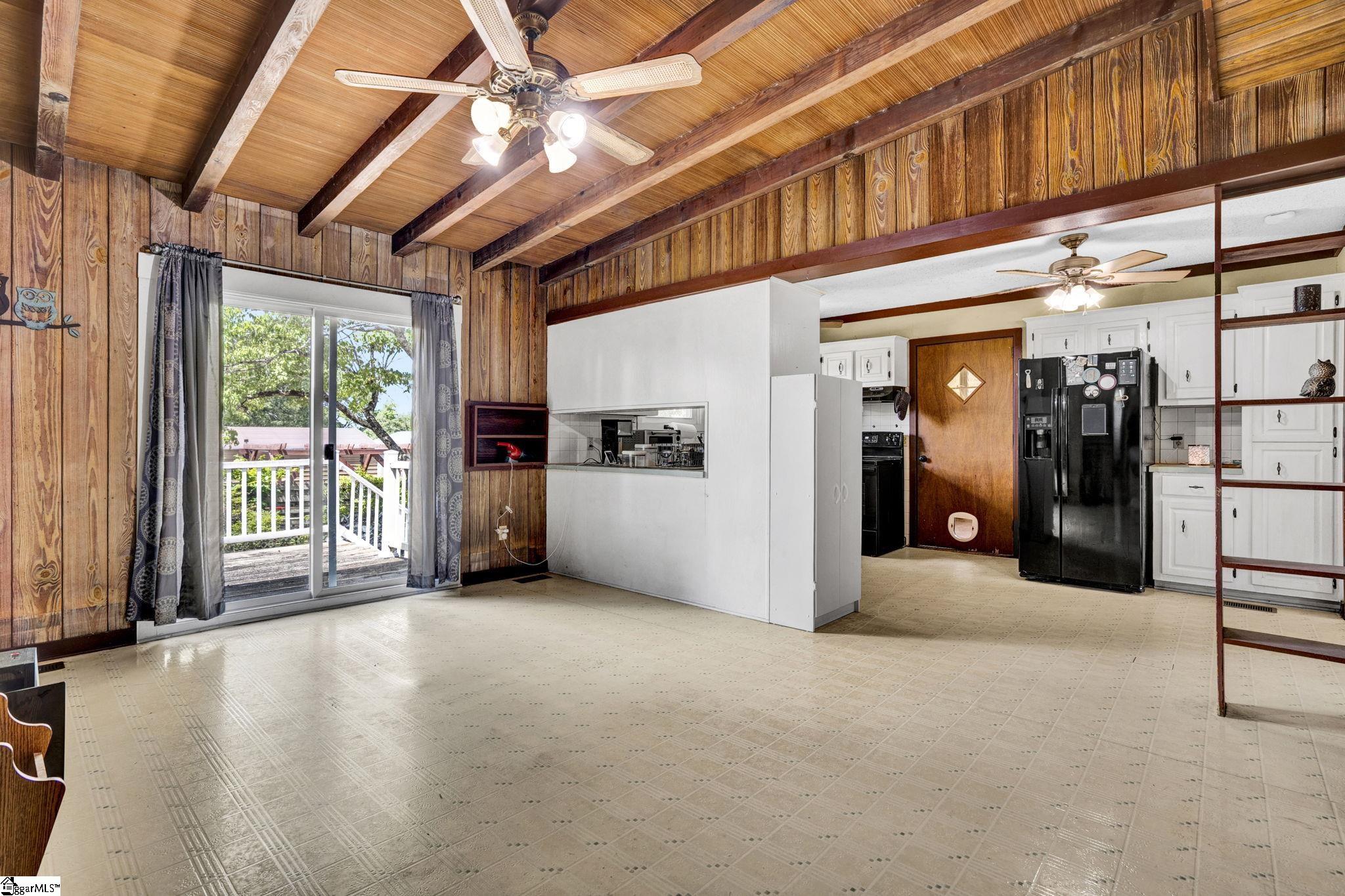 21 Wilcun Drive Greenville, SC 29617