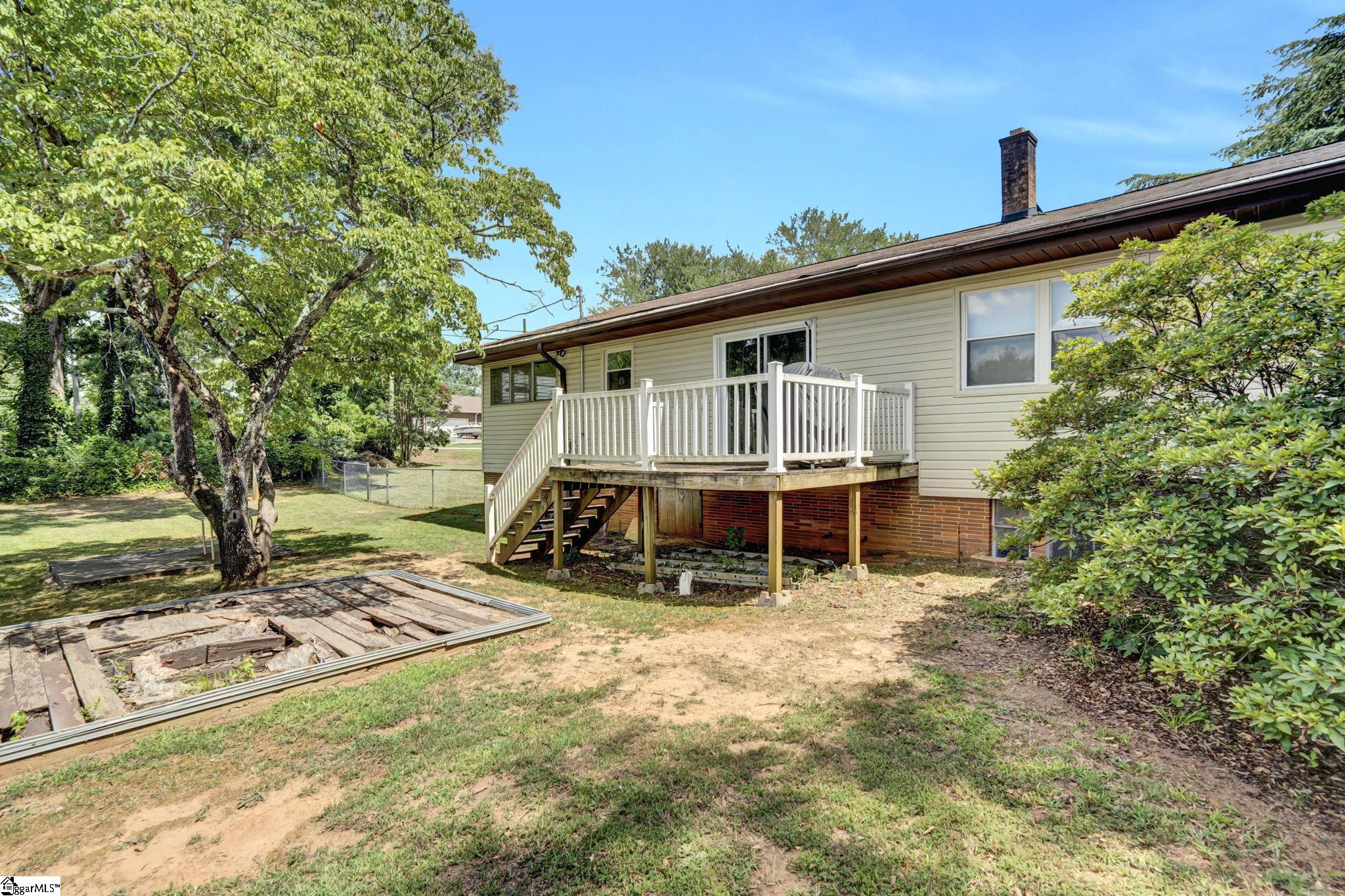 21 Wilcun Drive Greenville, SC 29617