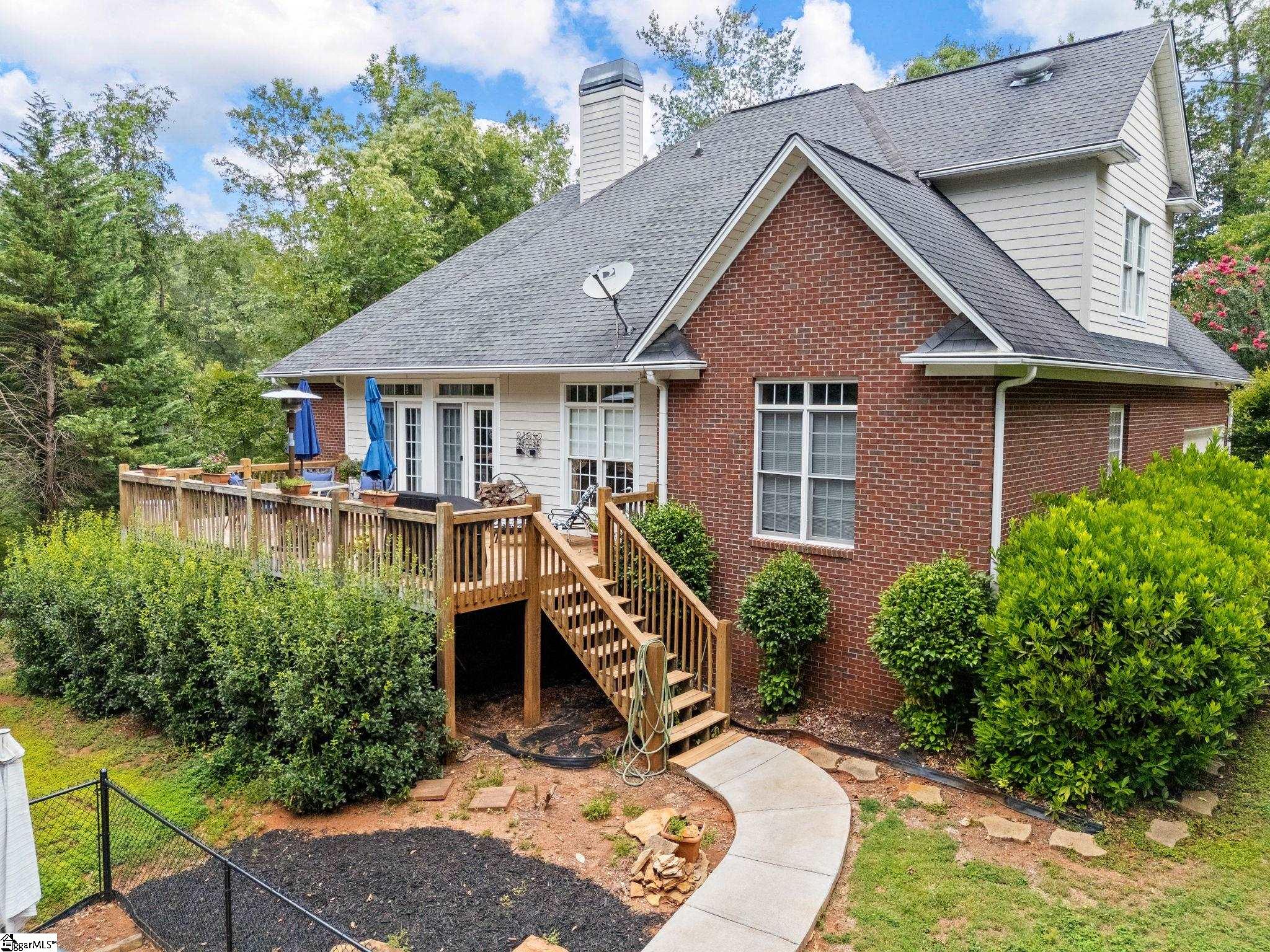 322 Oleander Lane Spartanburg, SC 29303