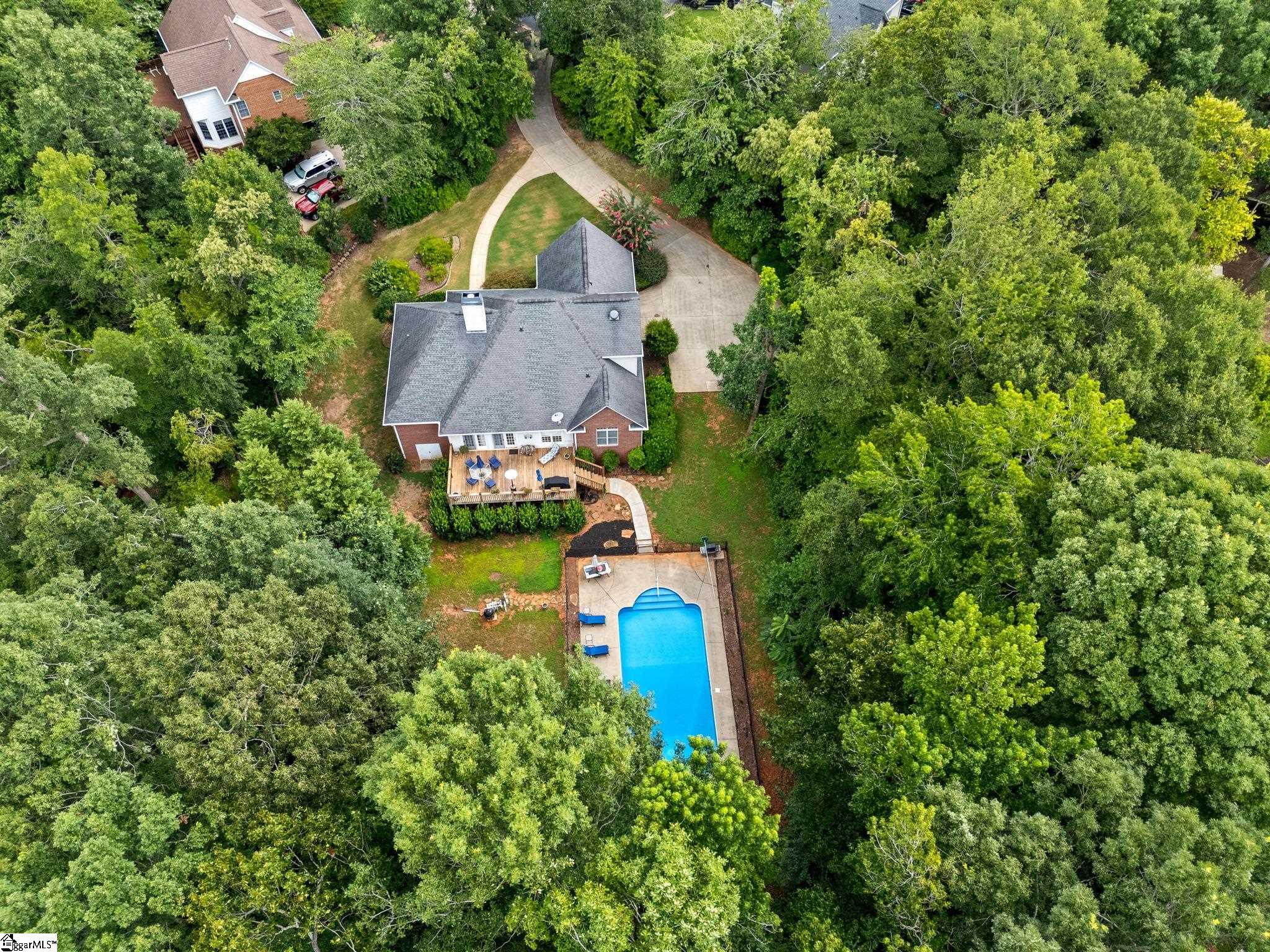 322 Oleander Lane Spartanburg, SC 29303