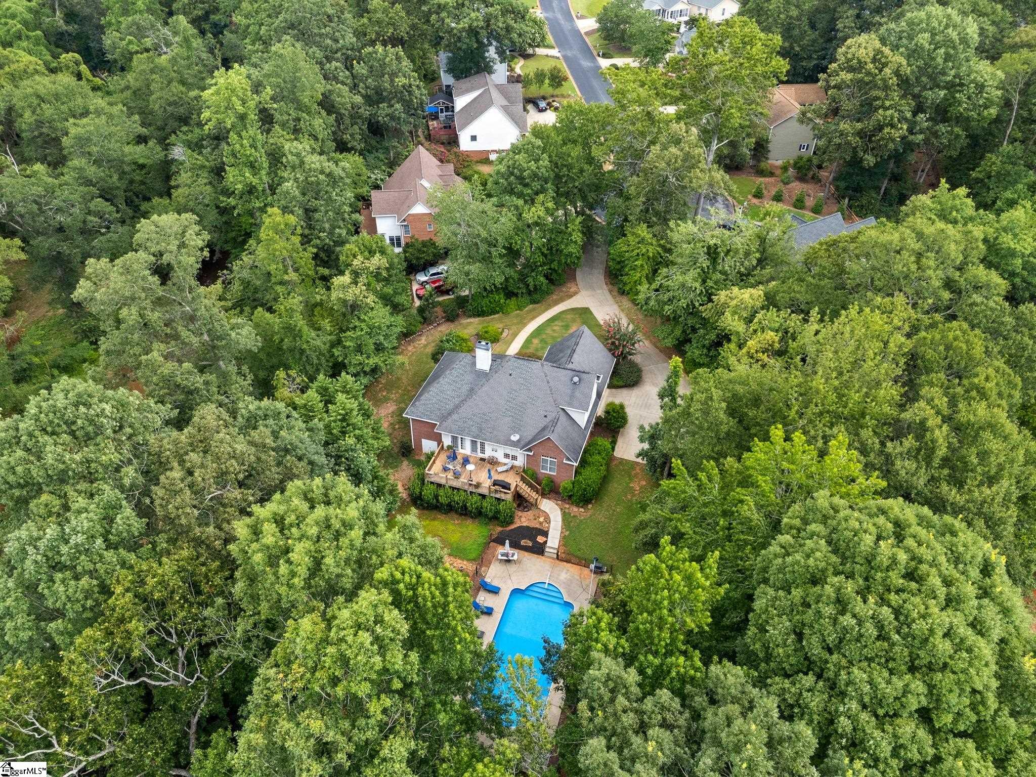 322 Oleander Lane Spartanburg, SC 29303