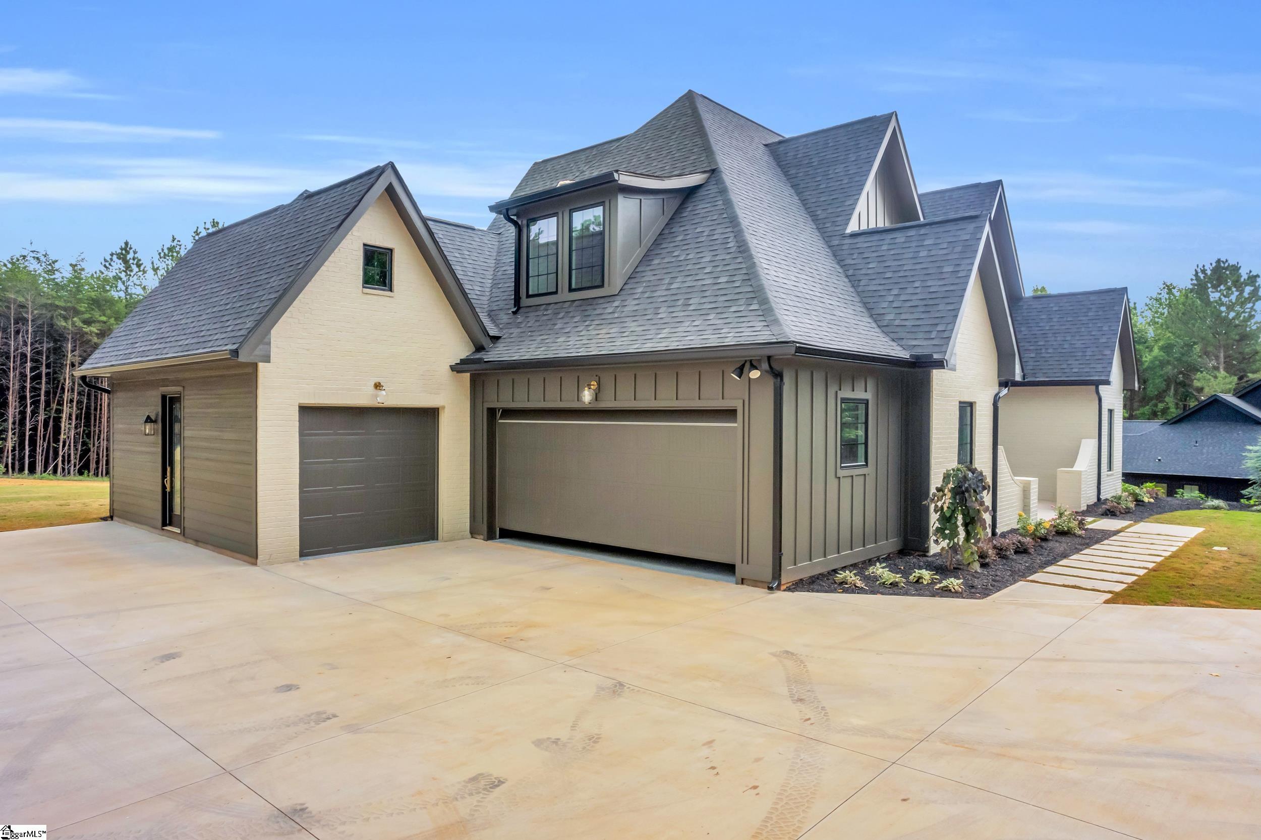 262 N Old Mill Road Travelers Rest, SC 29690
