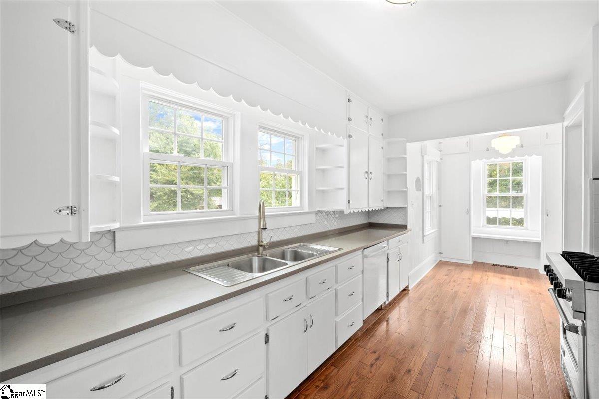 301 E Main Street Easley, SC 29642
