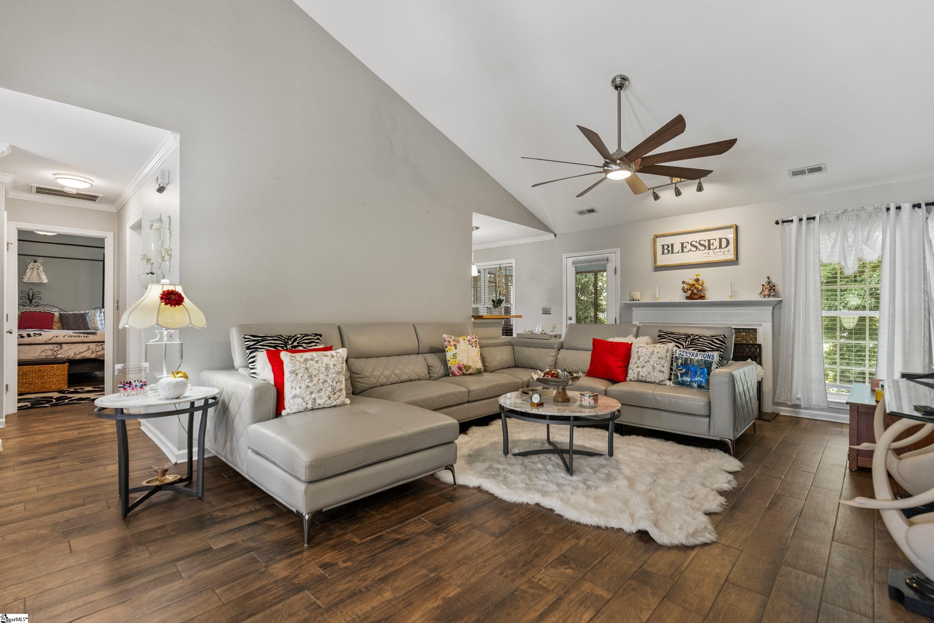 311 N Autumn Crest Place Taylors, SC 29687