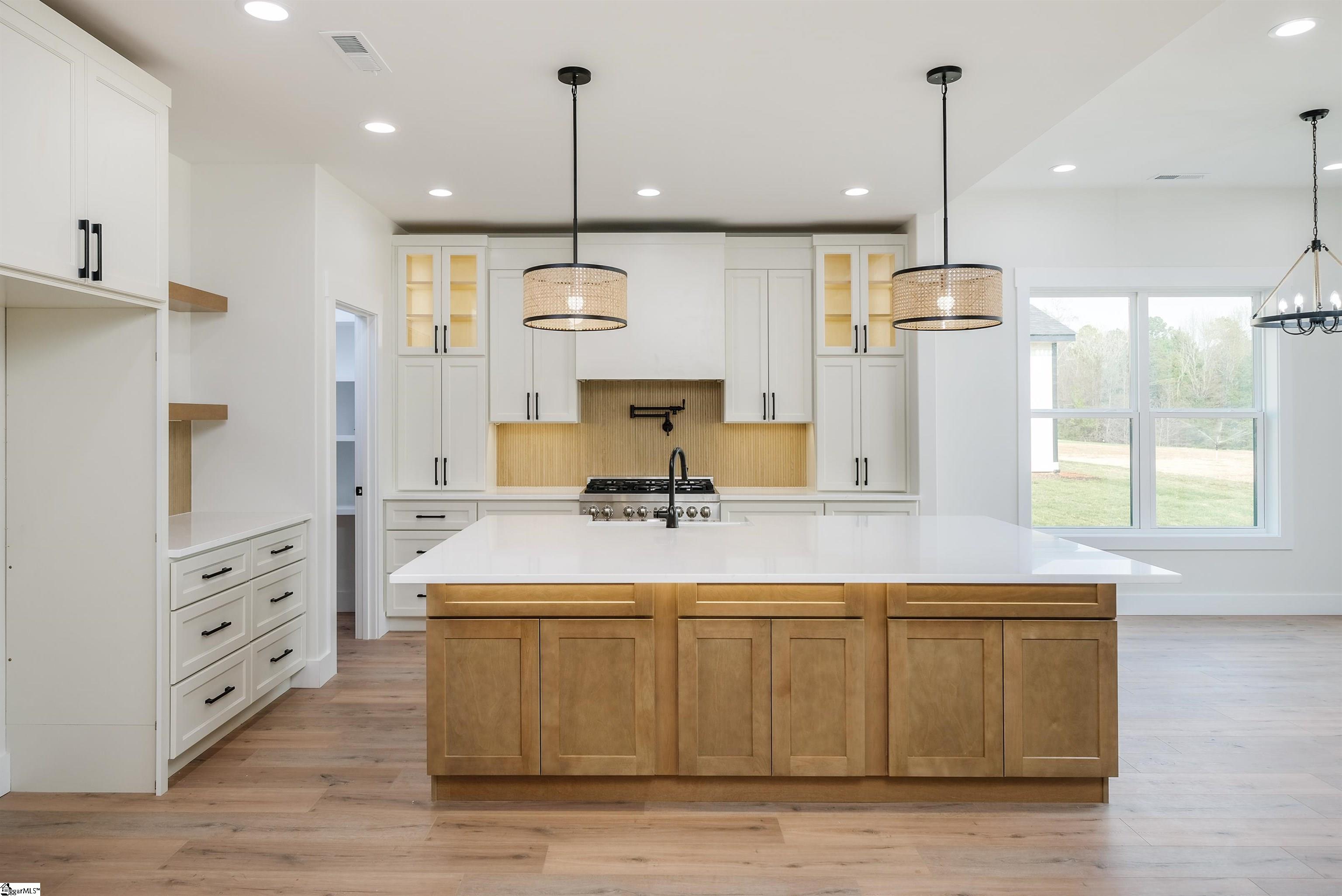 3615 Pennington Drive Greer, SC 29651