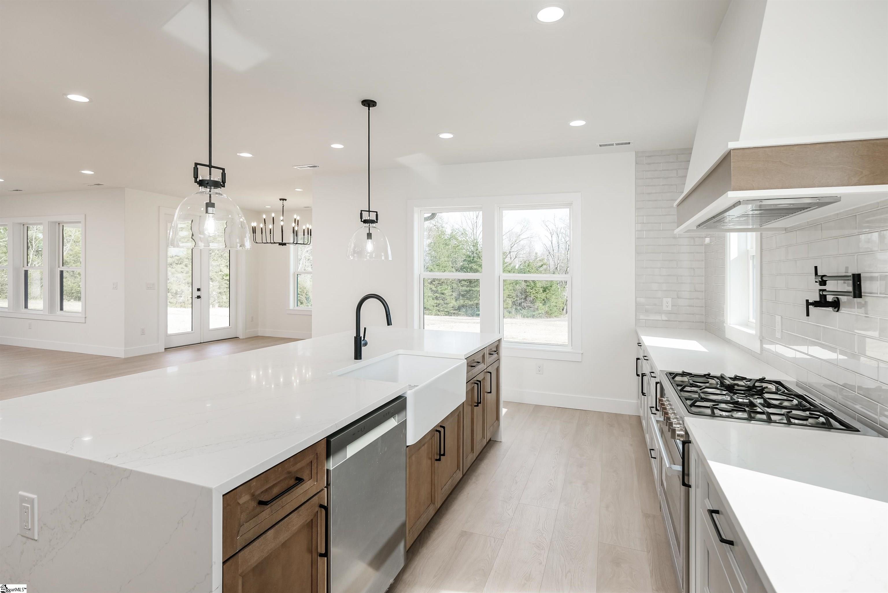3621 Pennington Road Greer, SC 29651