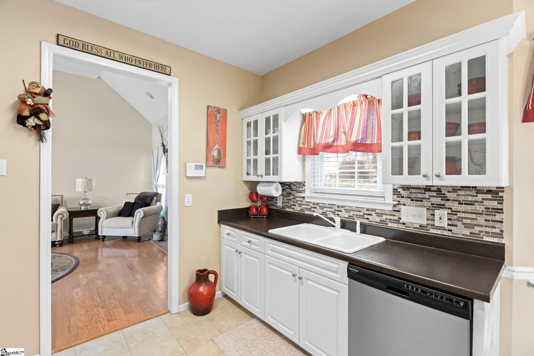 211 Northfield Lane Simpsonville, SC 29681