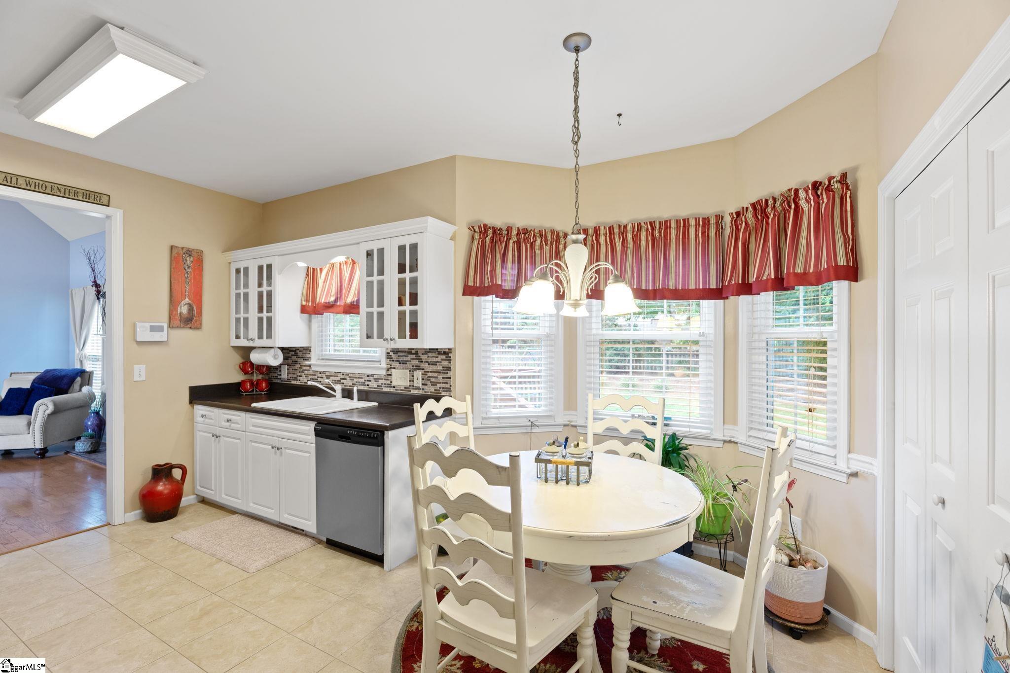 211 Northfield Lane Simpsonville, SC 29681