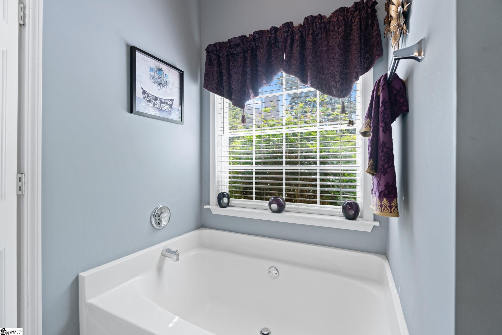 211 Northfield Lane Simpsonville, SC 29681