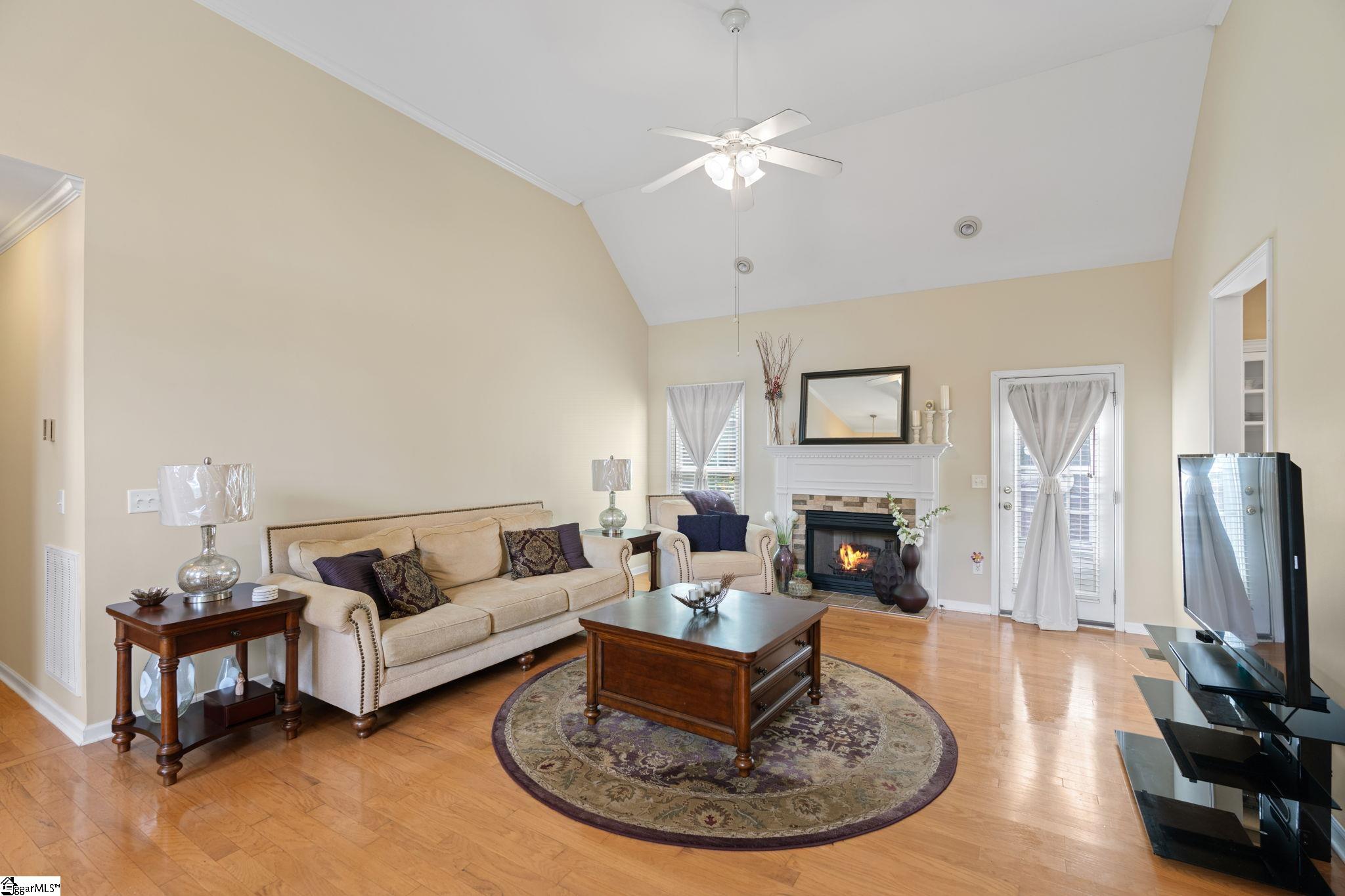 211 Northfield Lane Simpsonville, SC 29681