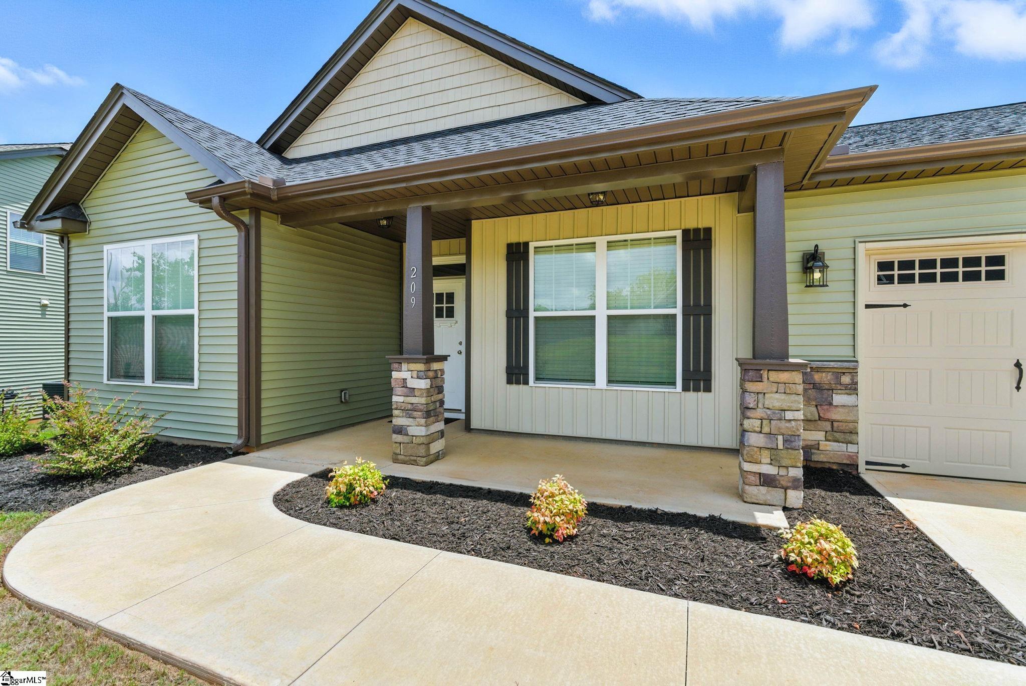 209 Abelia Meadows Drive Piedmont, SC 29673