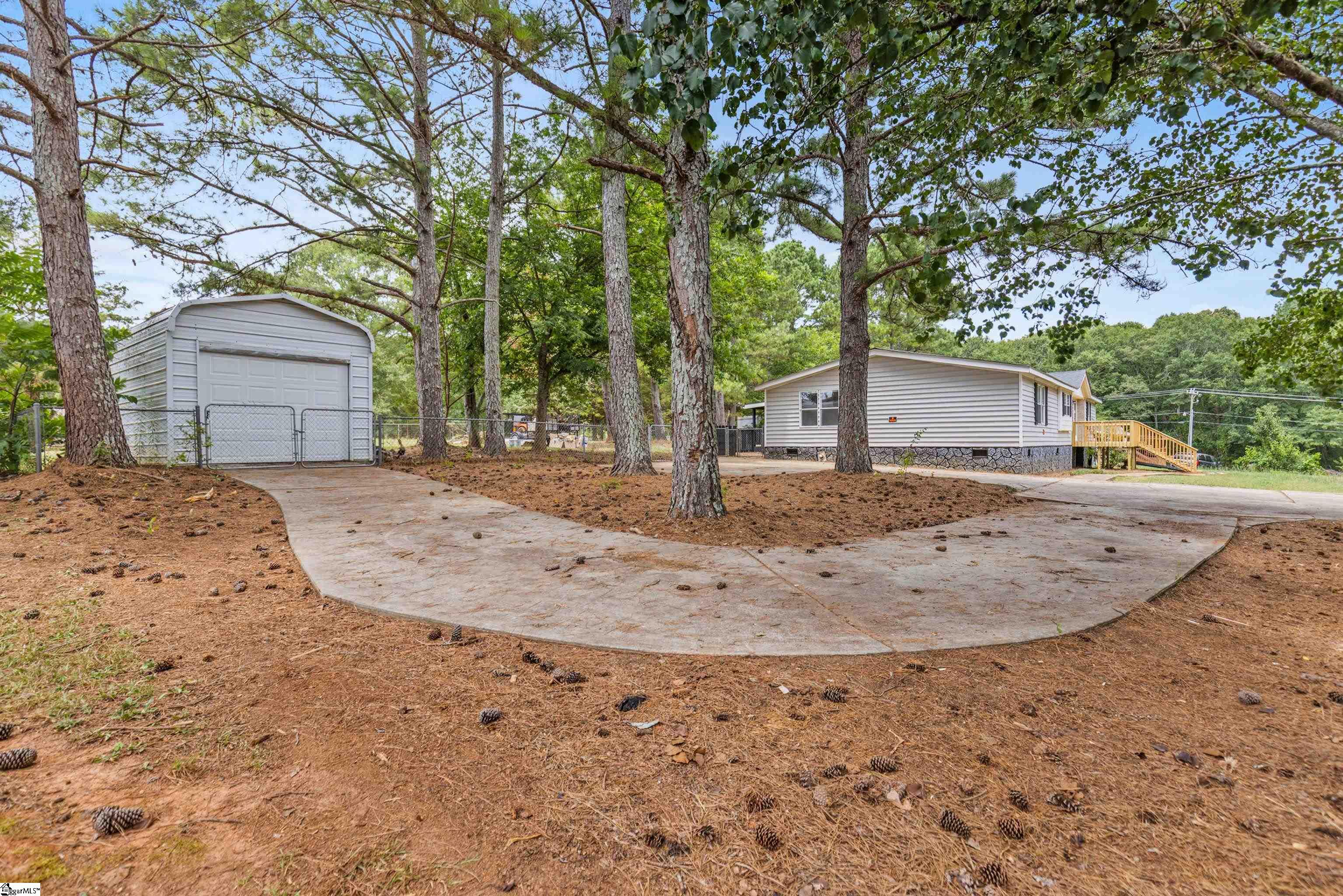 102 De Leon Drive Anderson, SC 29626