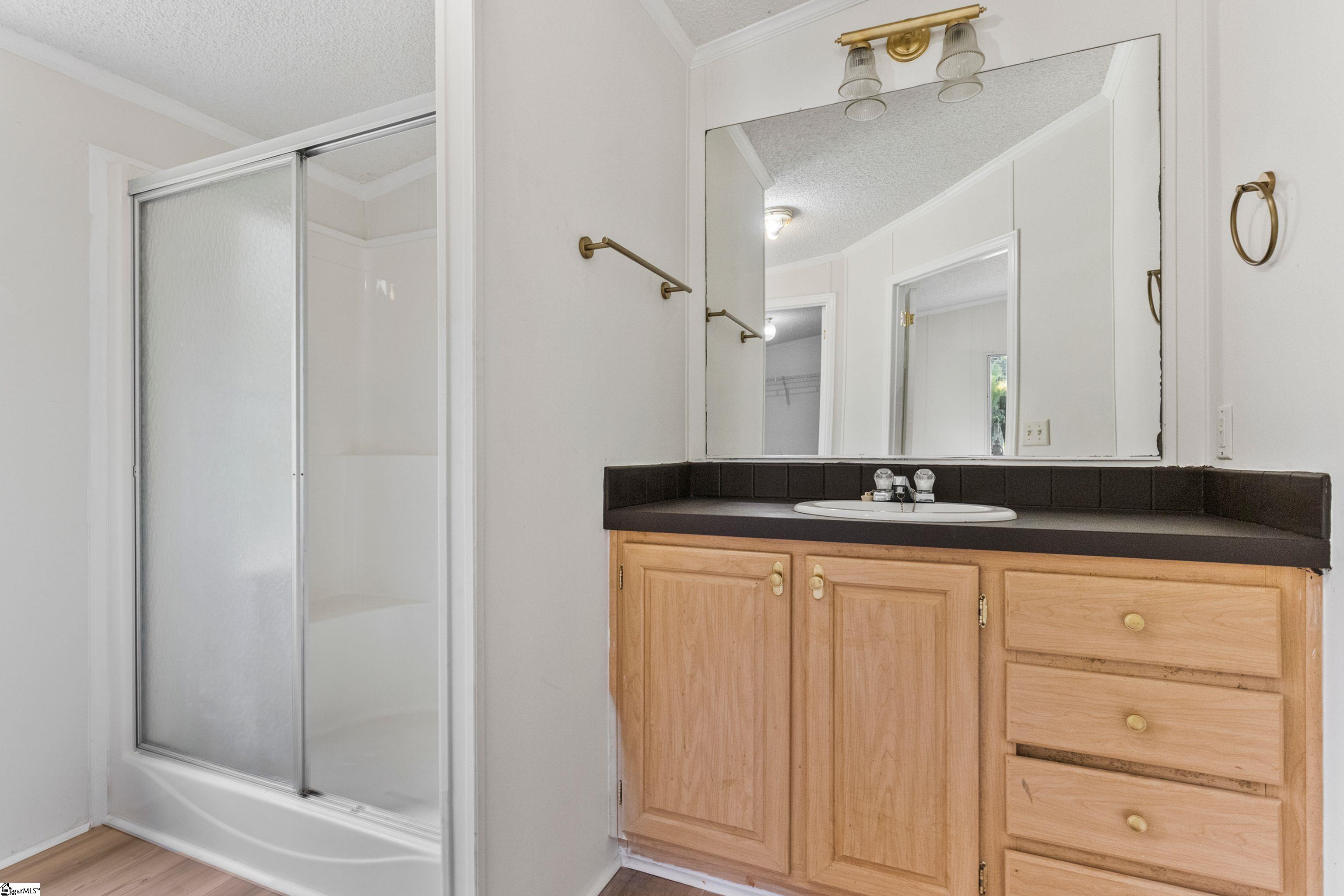 102 De Leon Drive Anderson, SC 29626
