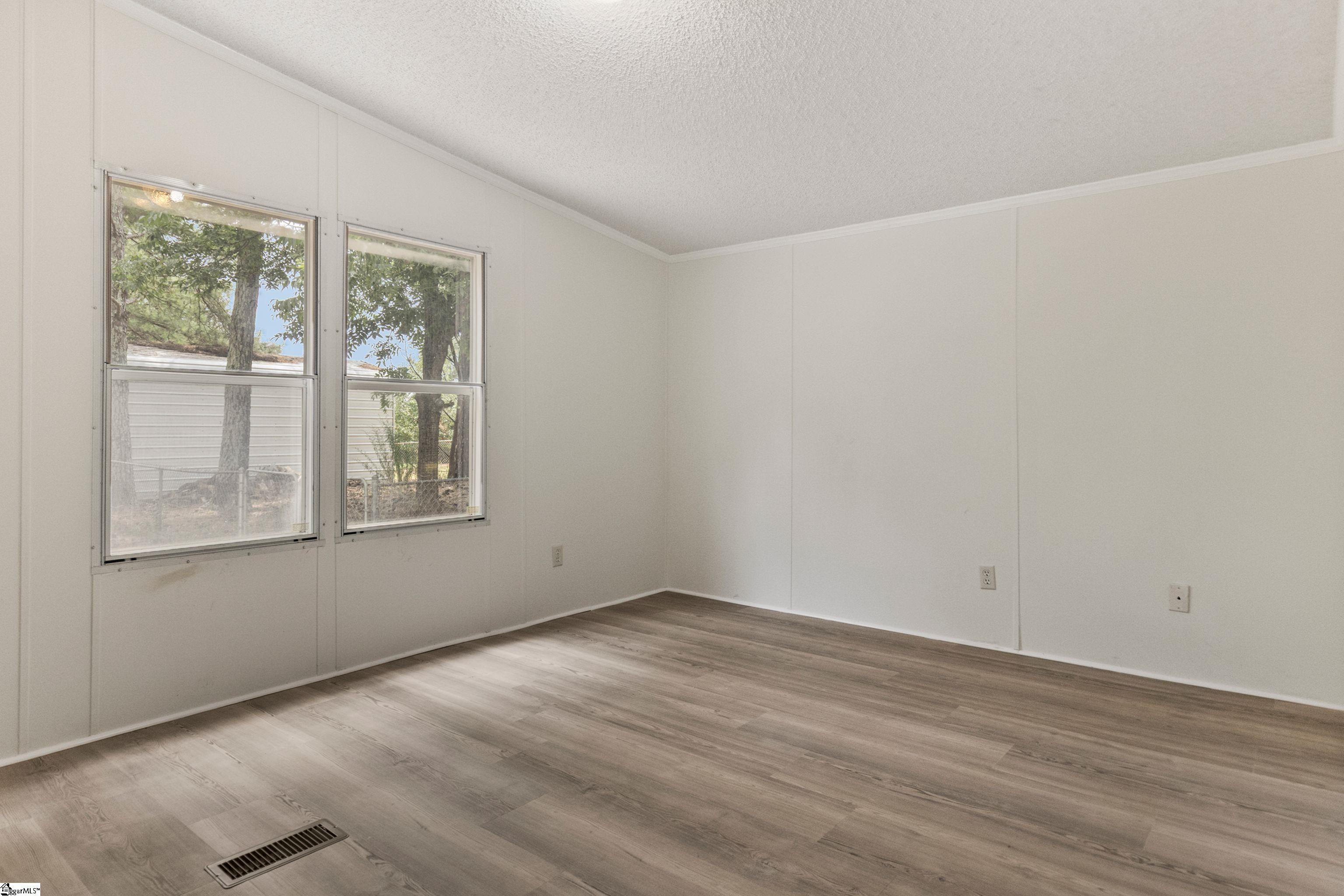 102 De Leon Drive Anderson, SC 29626