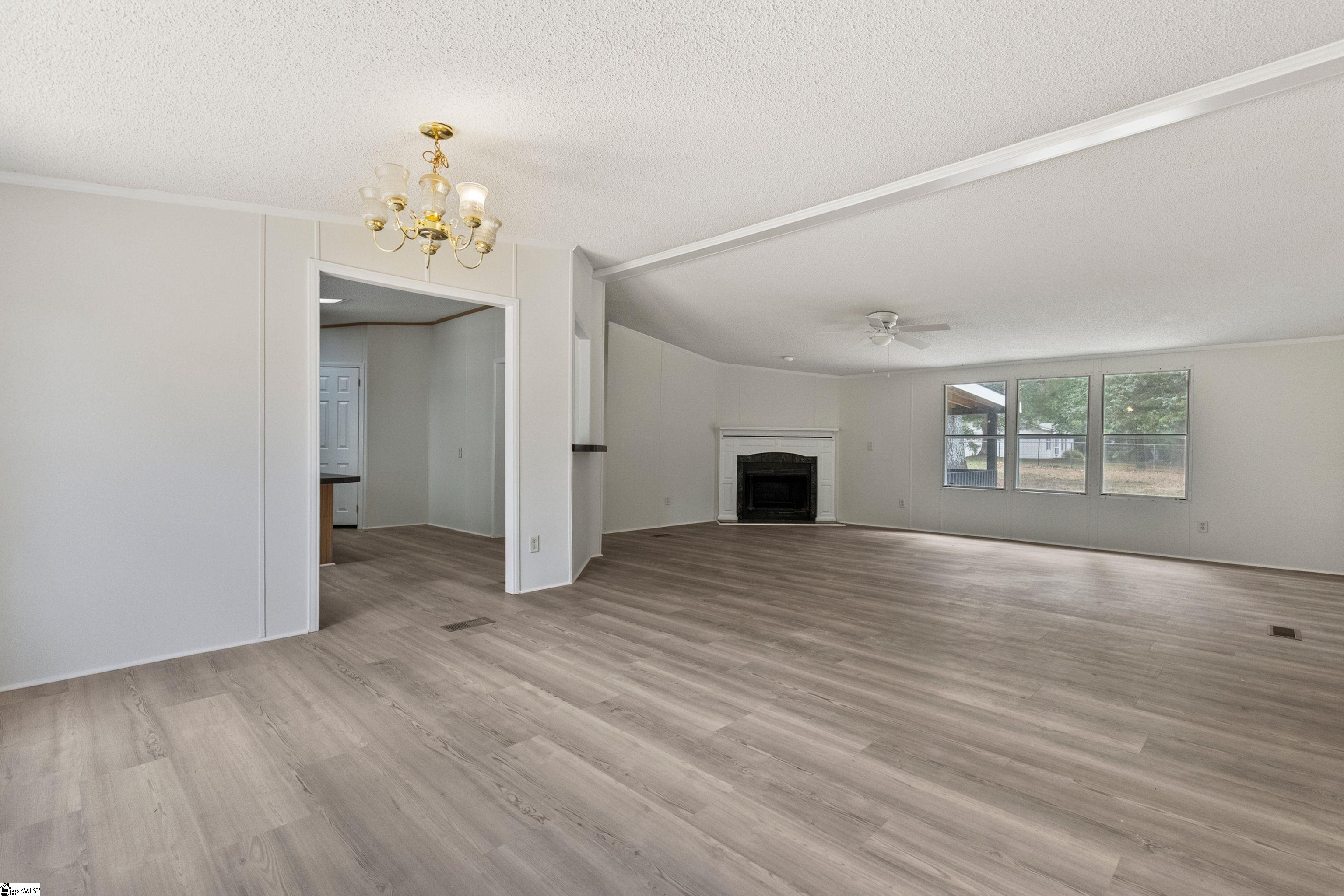 102 De Leon Drive Anderson, SC 29626