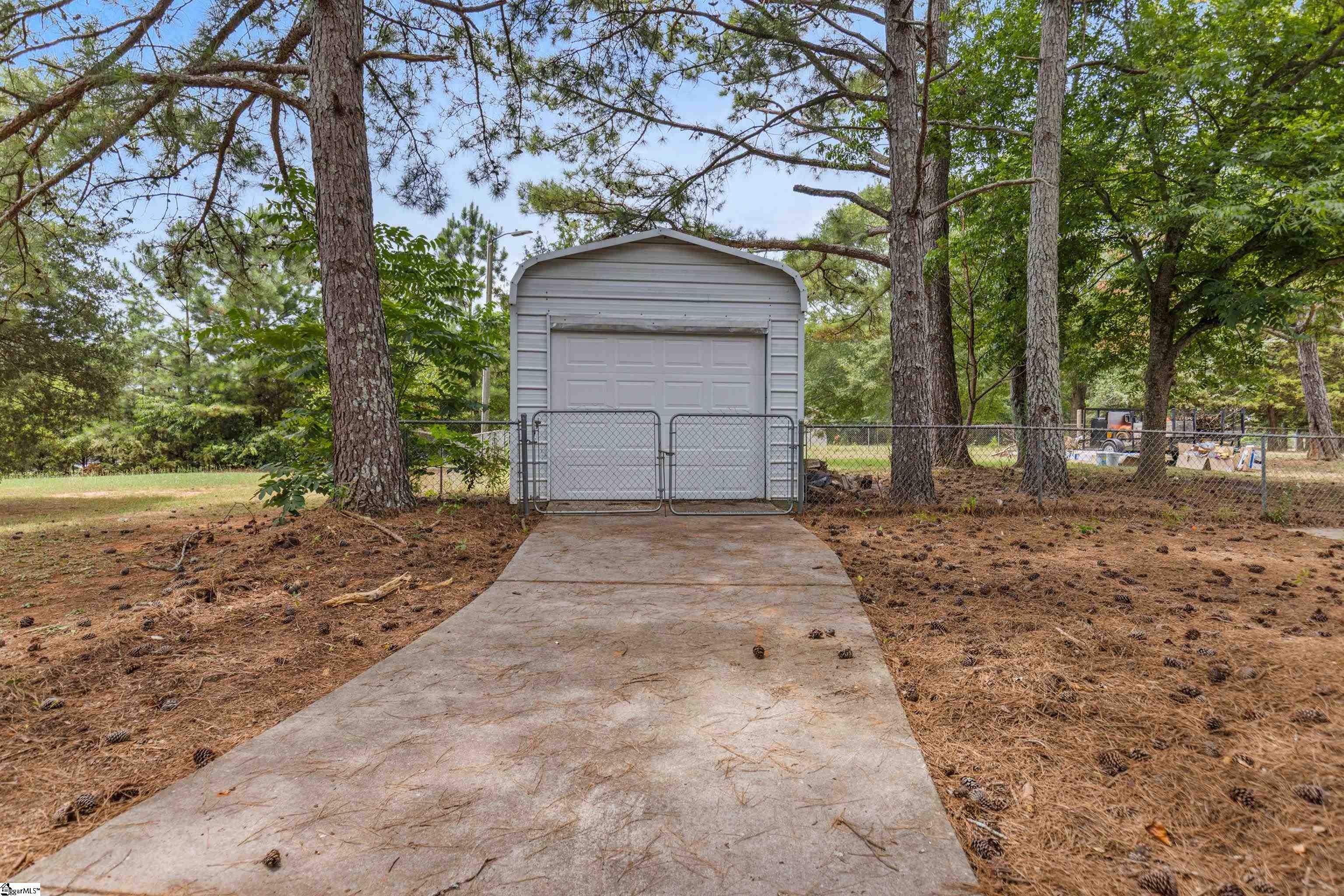 102 De Leon Drive Anderson, SC 29626