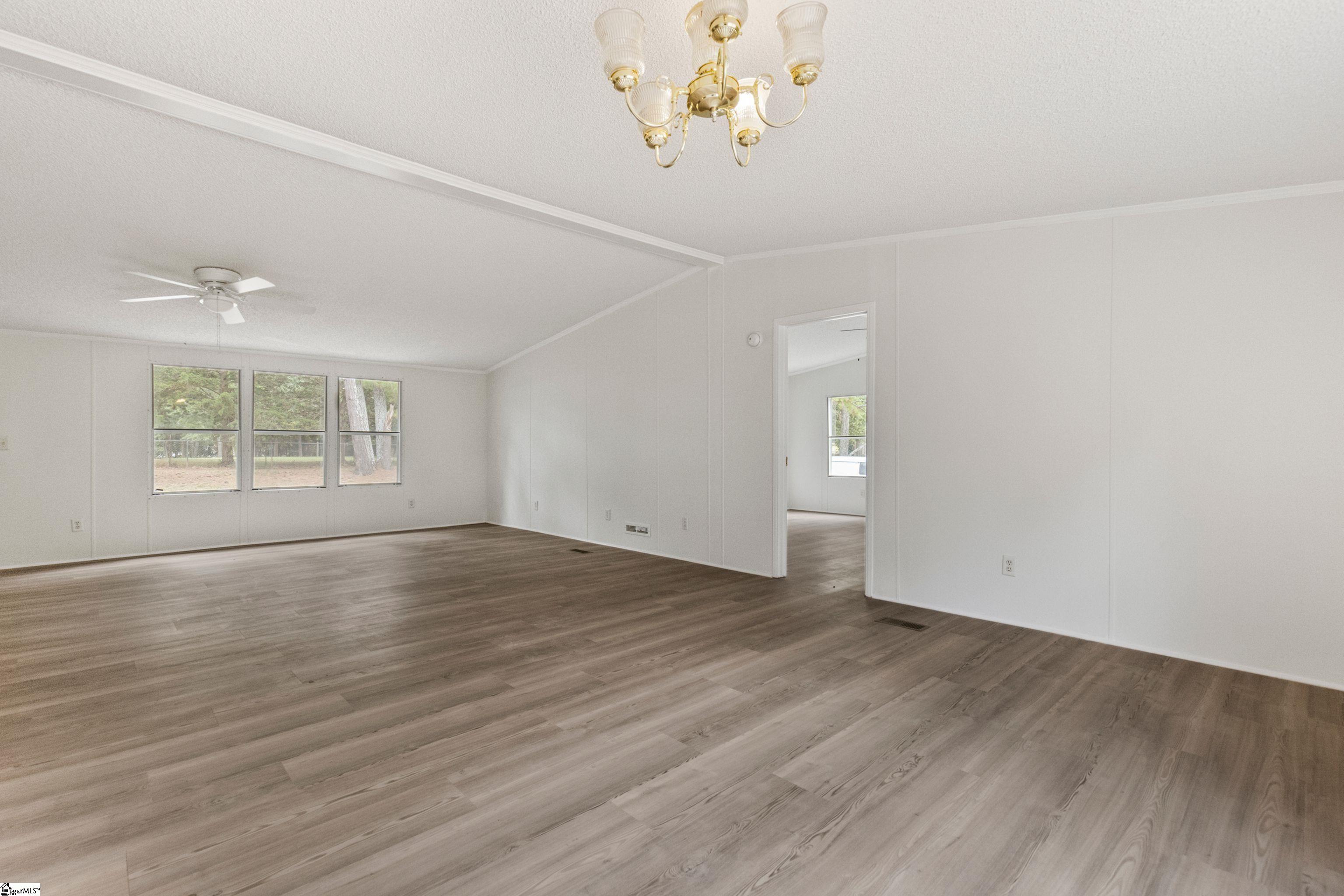 102 De Leon Drive Anderson, SC 29626