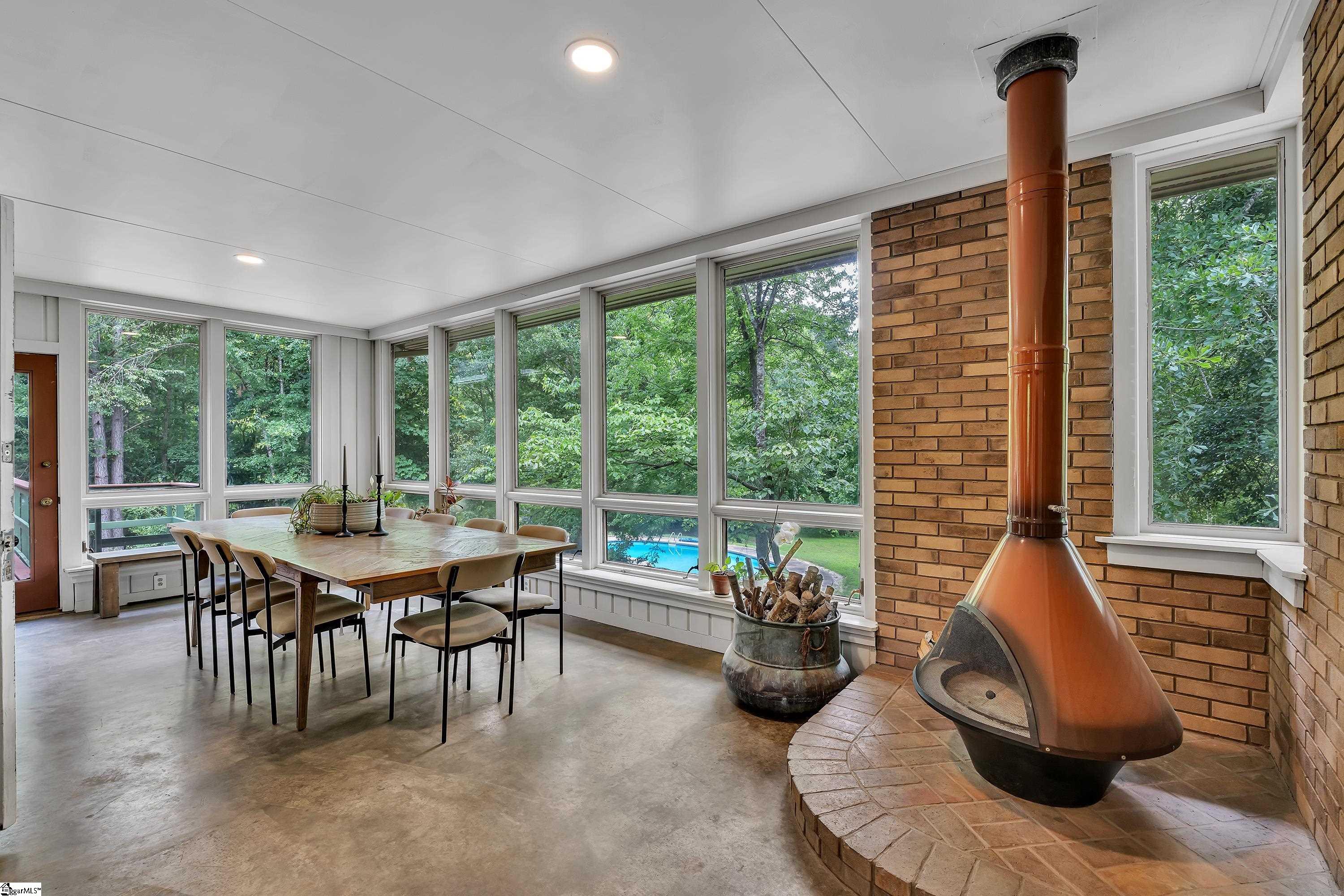 1 Tamarack Road Spartanburg, SC 29307