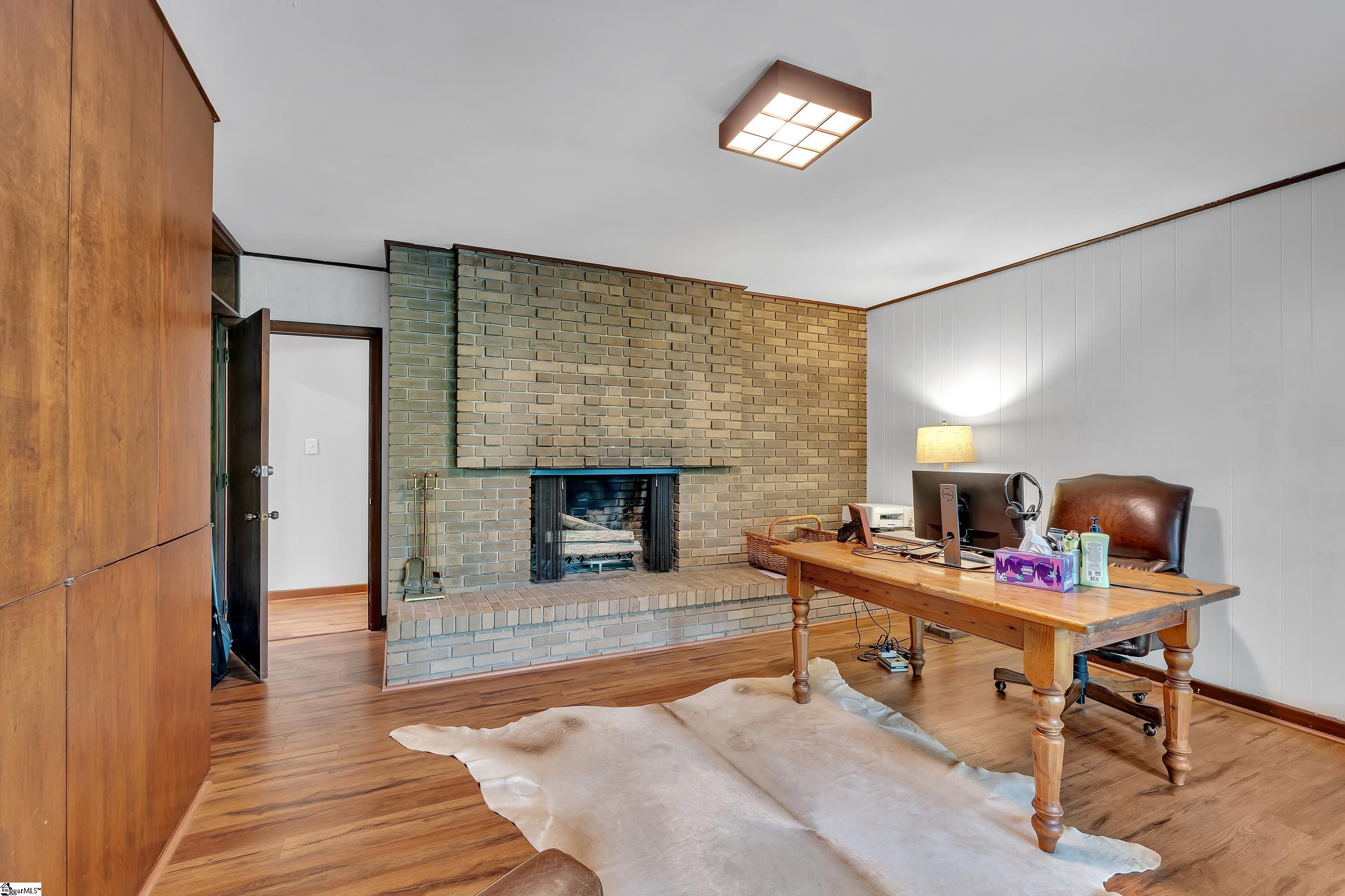1 Tamarack Road Spartanburg, SC 29307