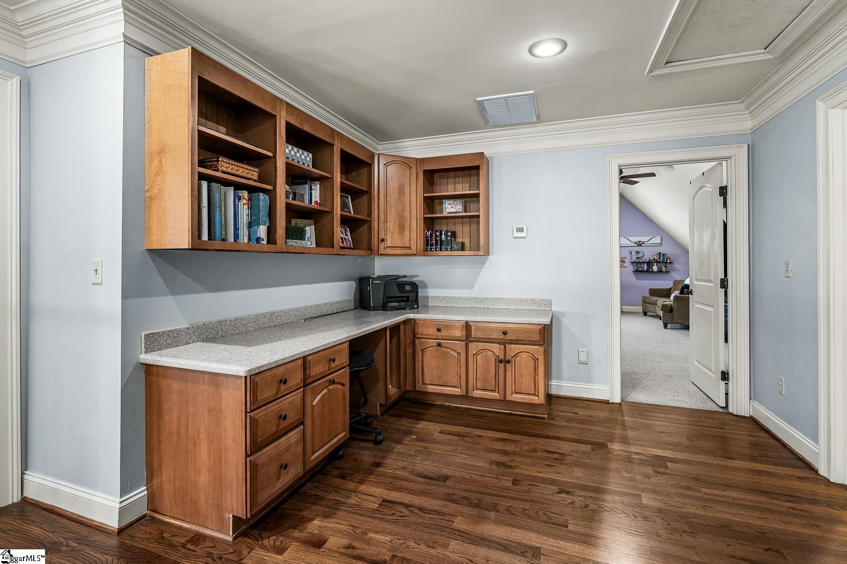 6 Mendenhall Court Simpsonville, SC 29681