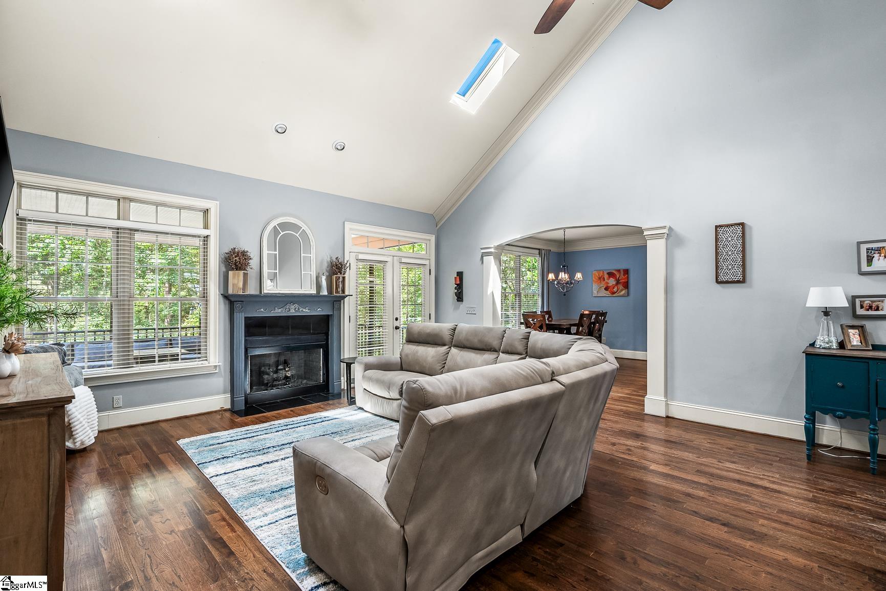 6 Mendenhall Court Simpsonville, SC 29681