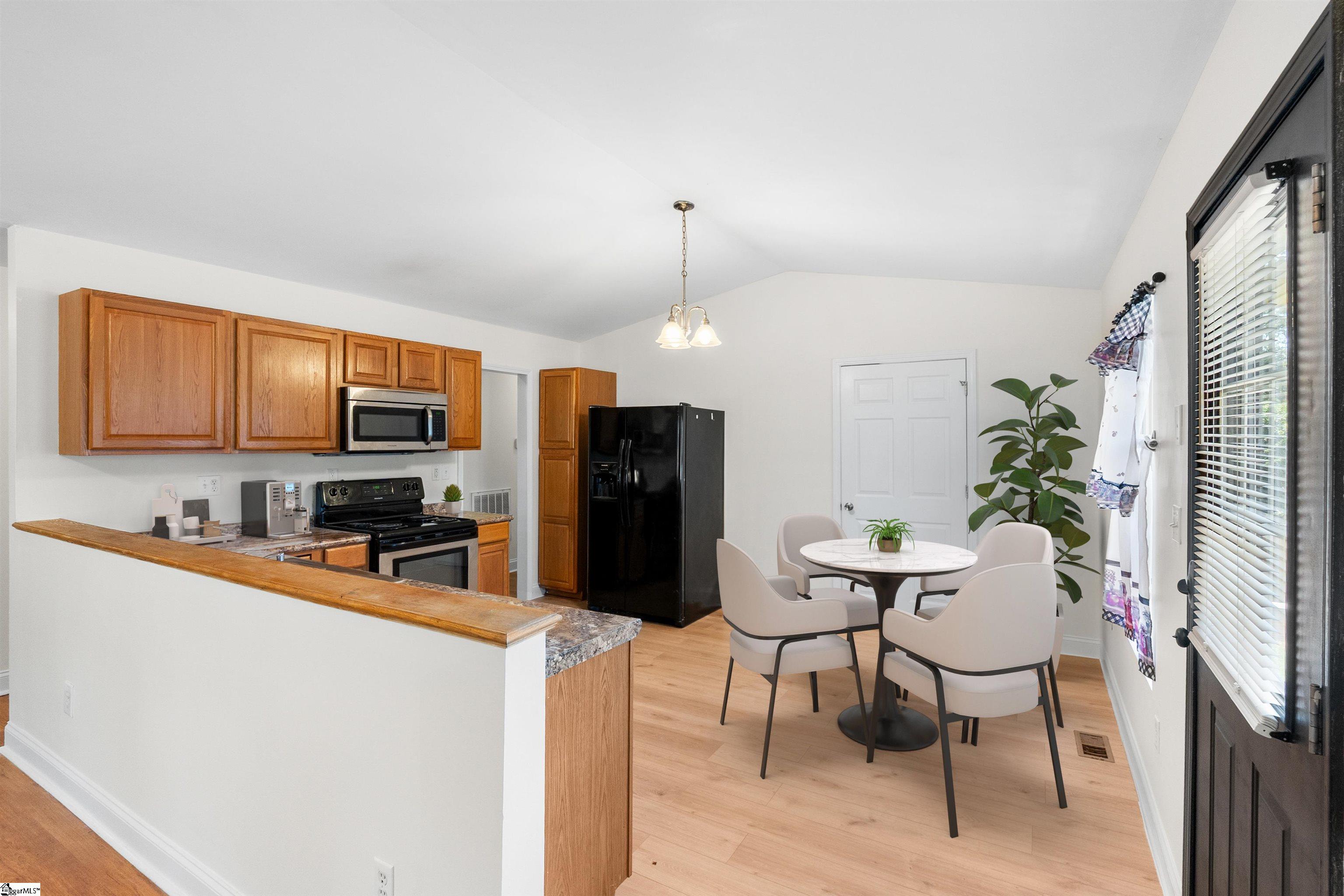 117 Chester Street Spartanburg, SC 29301