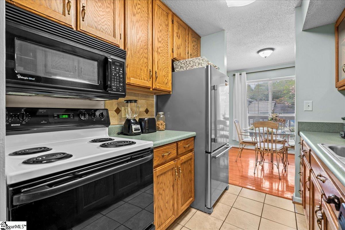 17 Bear Grass Court Greenville, SC 29605