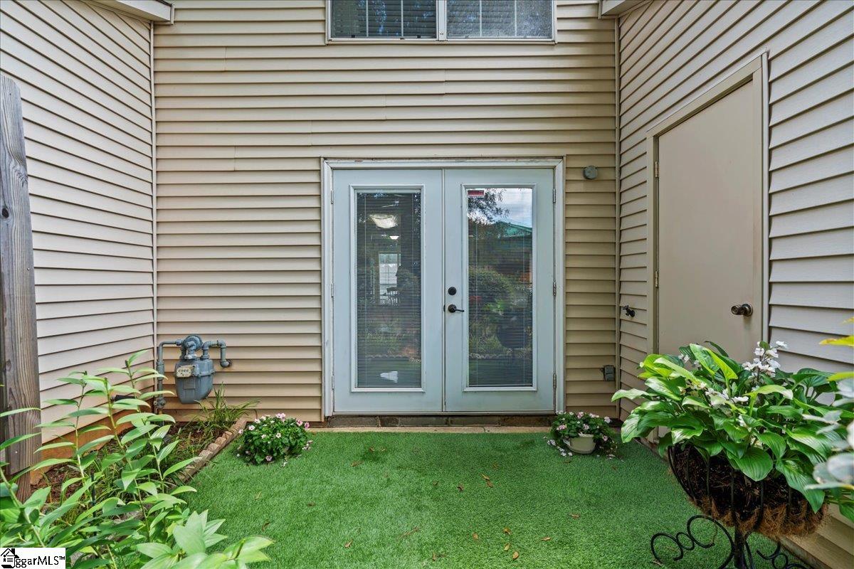 17 Bear Grass Court Greenville, SC 29605