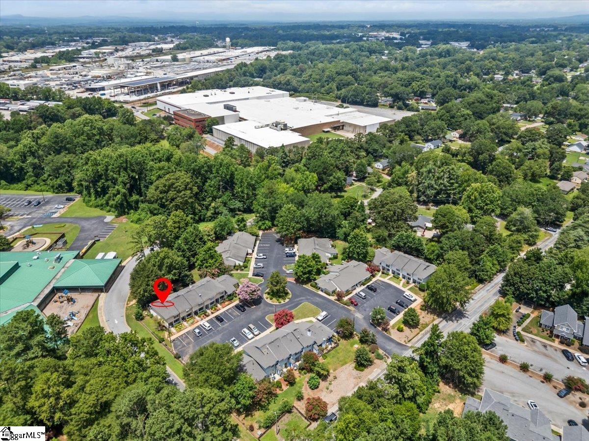 17 Bear Grass Court Greenville, SC 29605