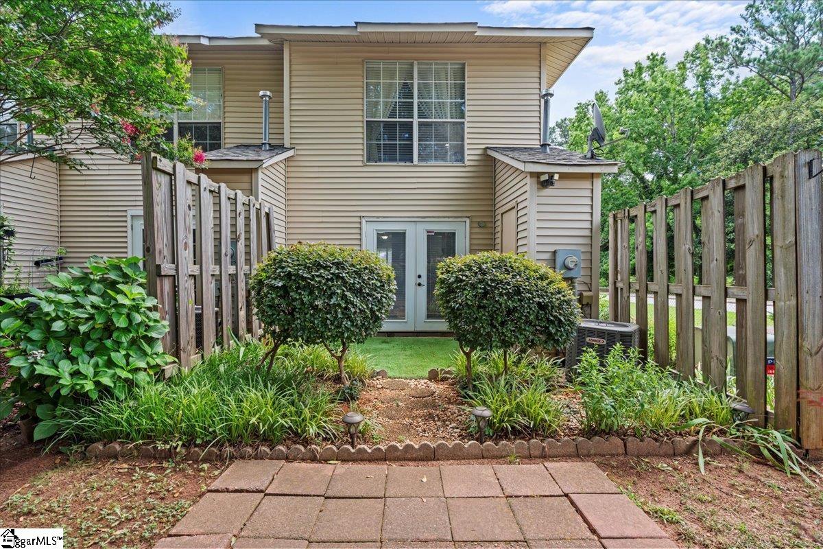 17 Bear Grass Court Greenville, SC 29605