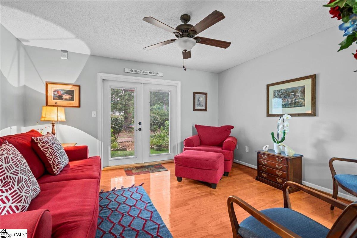 17 Bear Grass Court Greenville, SC 29605