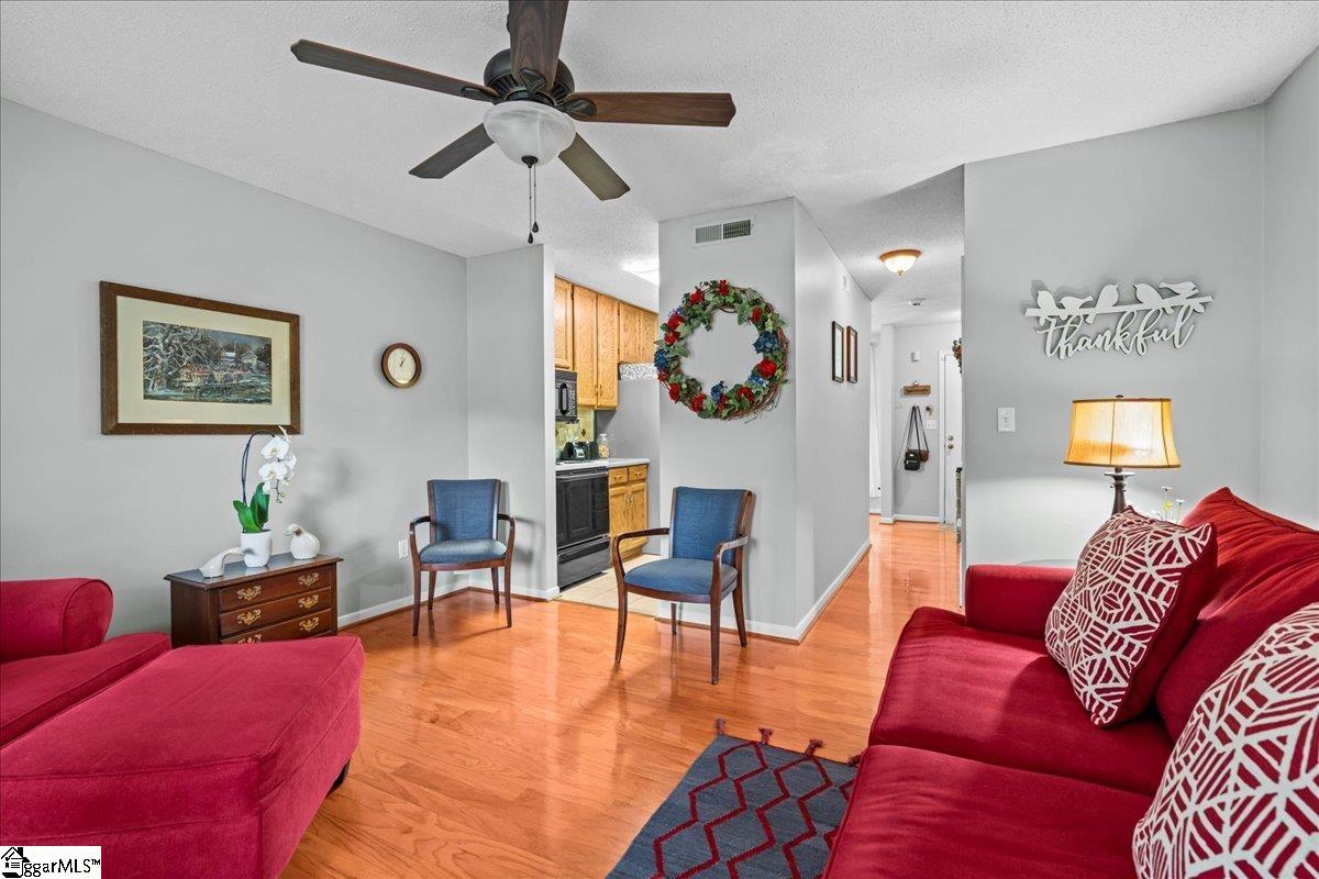 17 Bear Grass Court Greenville, SC 29605