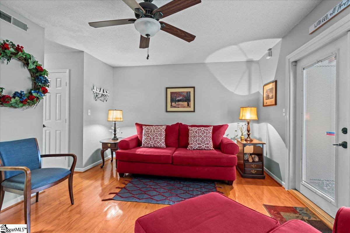 17 Bear Grass Court Greenville, SC 29605