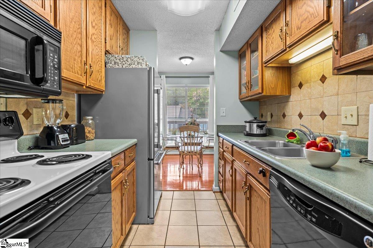 17 Bear Grass Court Greenville, SC 29605