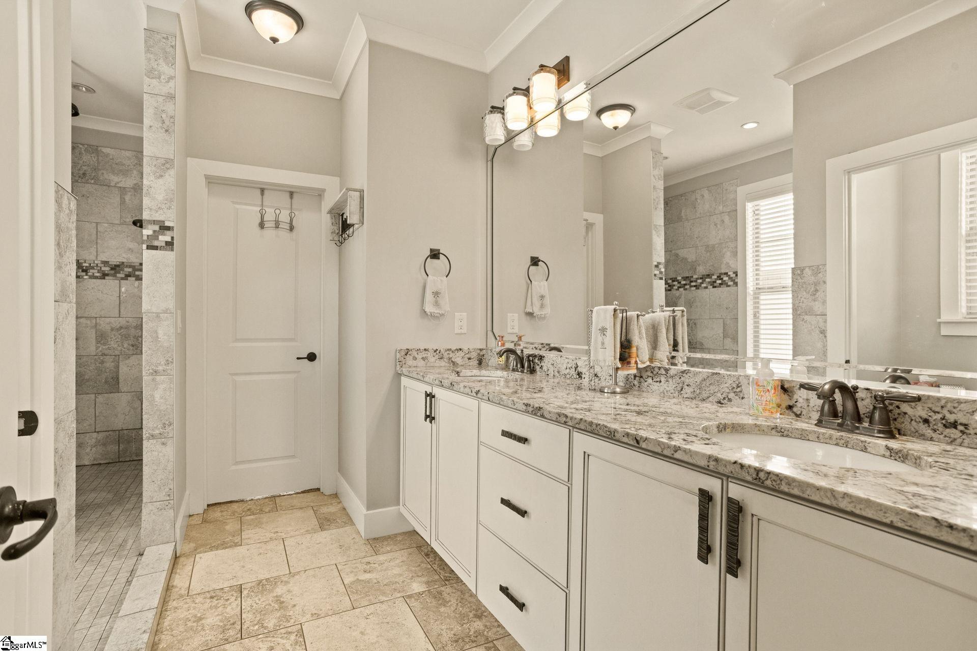 22 Meadowglen Place Greer, SC 29651