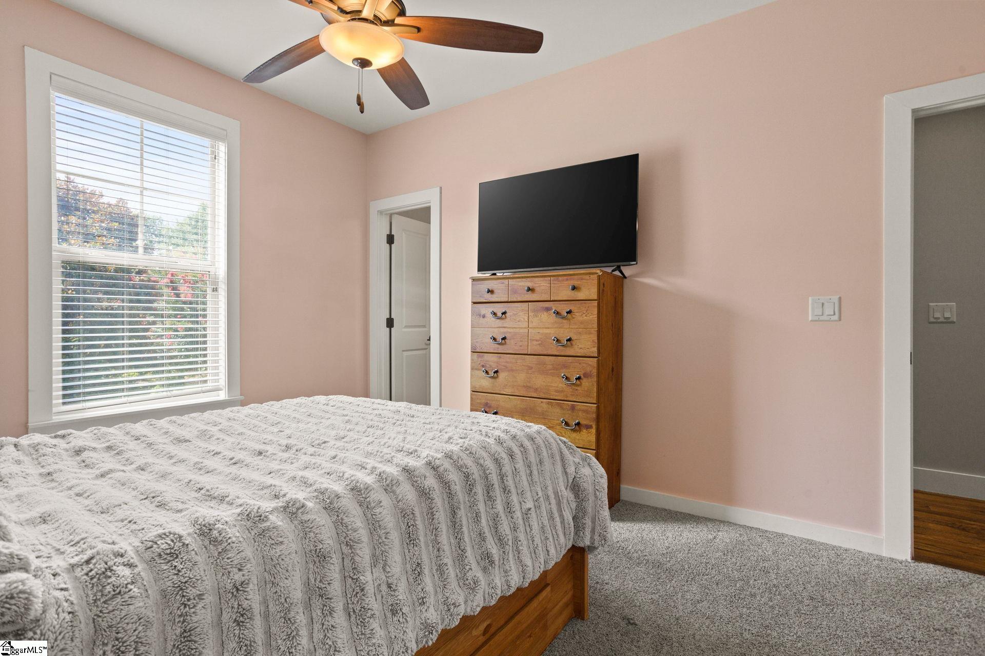 22 Meadowglen Place Greer, SC 29651