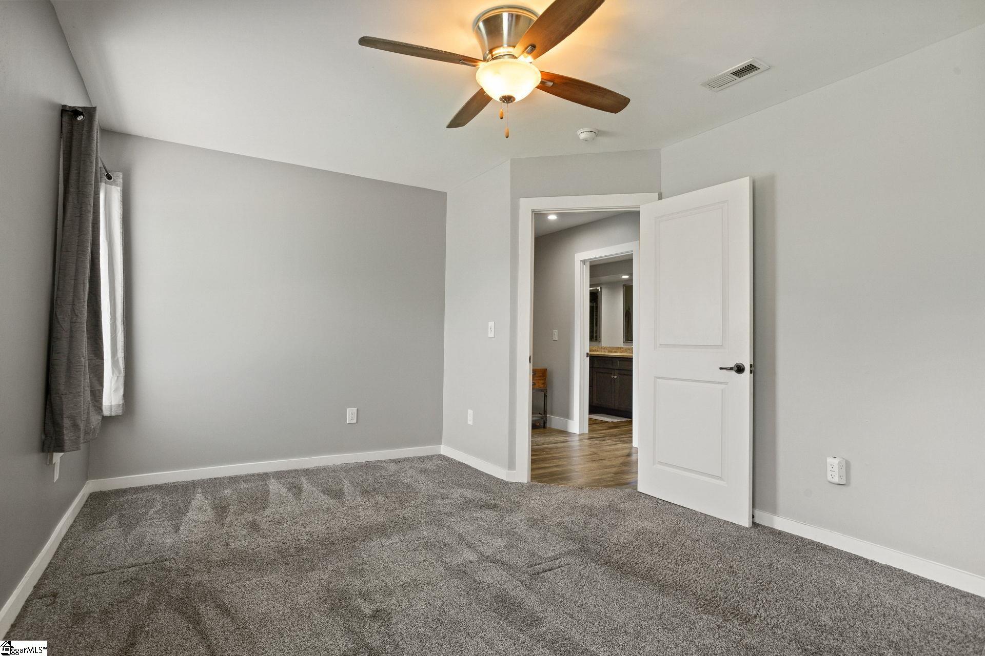 22 Meadowglen Place Greer, SC 29651