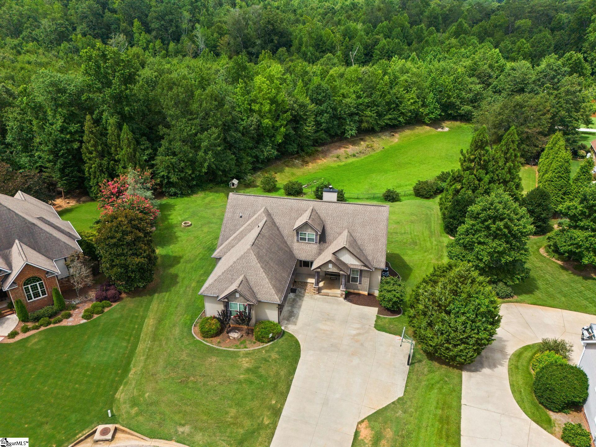22 Meadowglen Place Greer, SC 29651