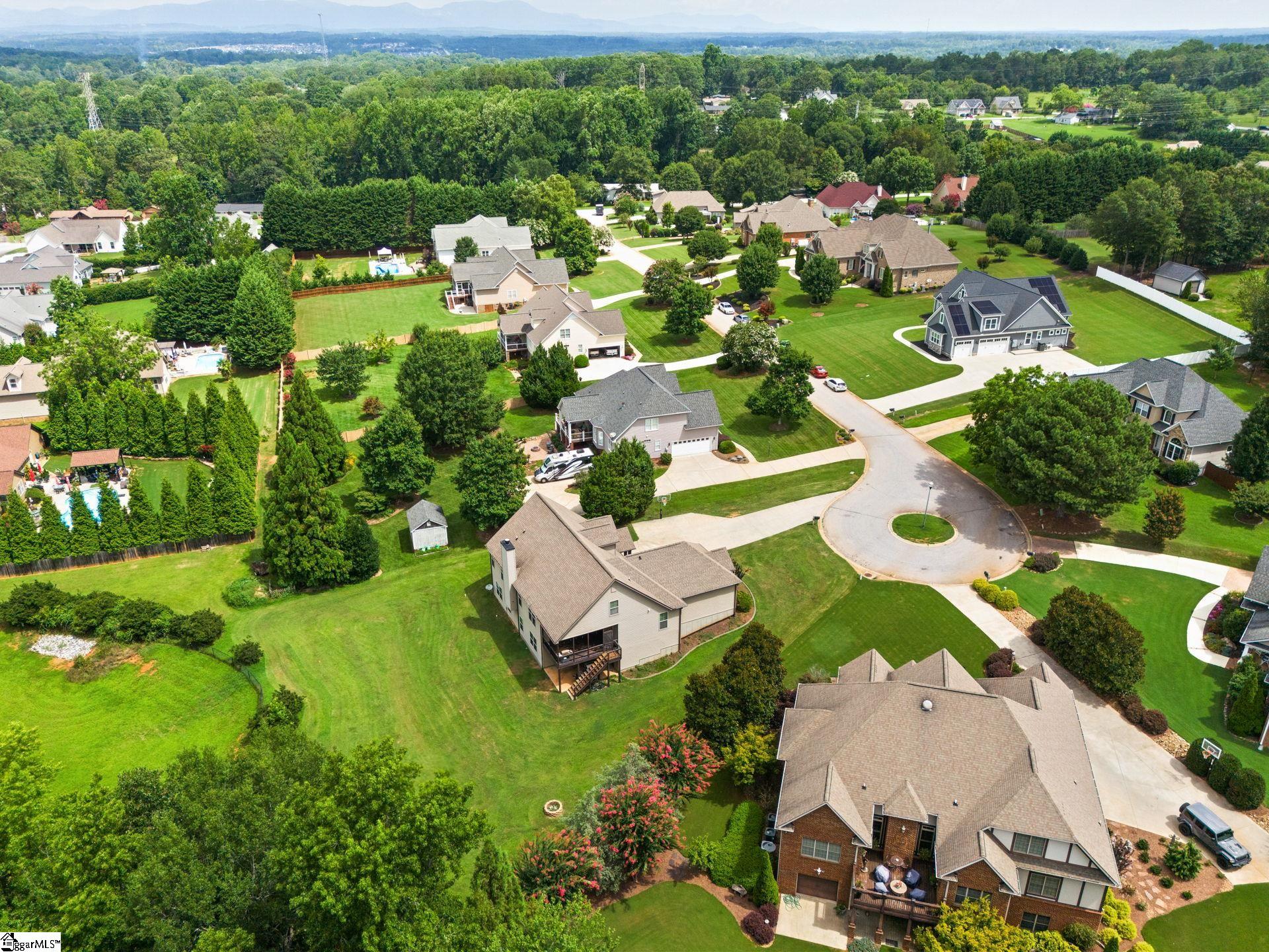 22 Meadowglen Place Greer, SC 29651
