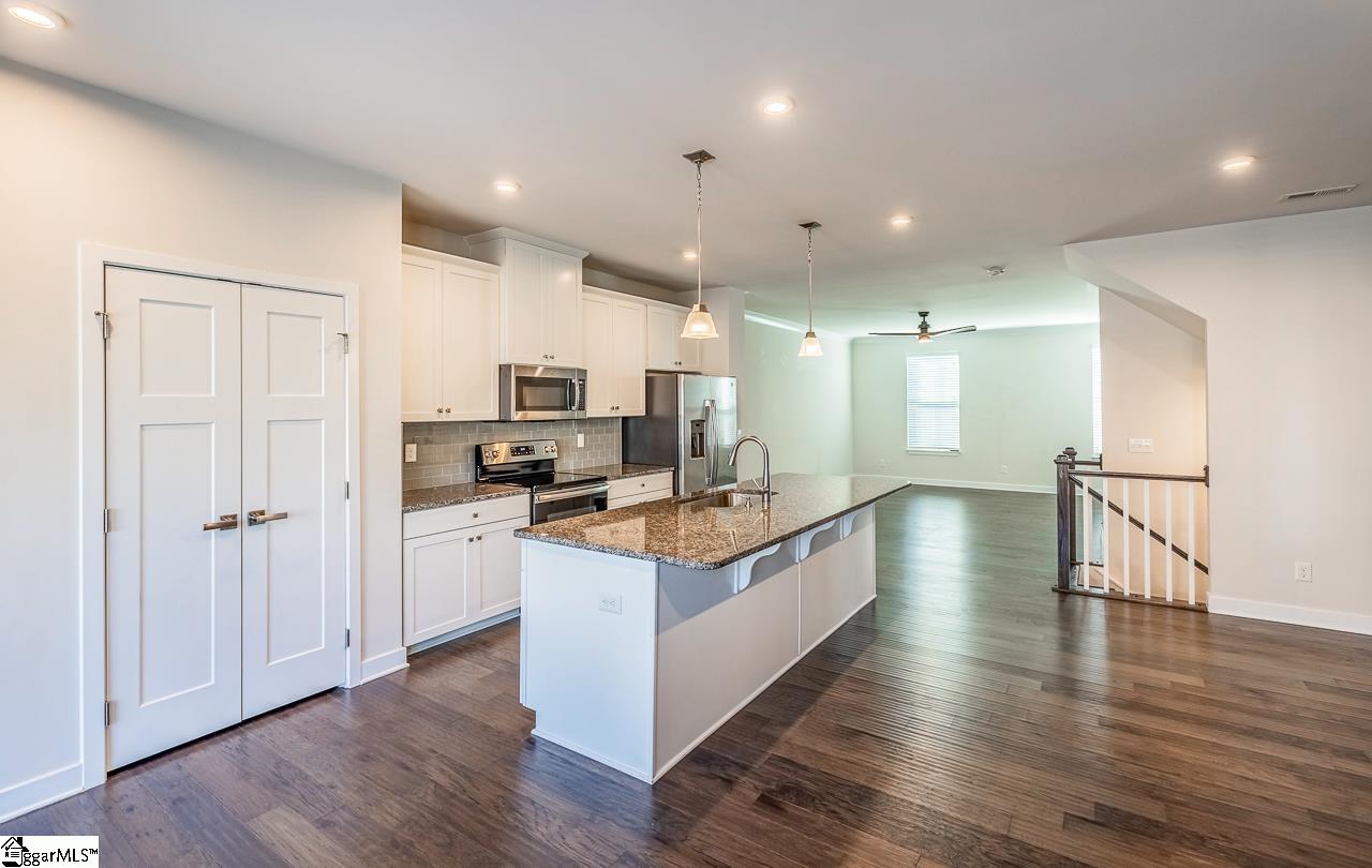 9 Itasca Drive Greenville, SC 29609