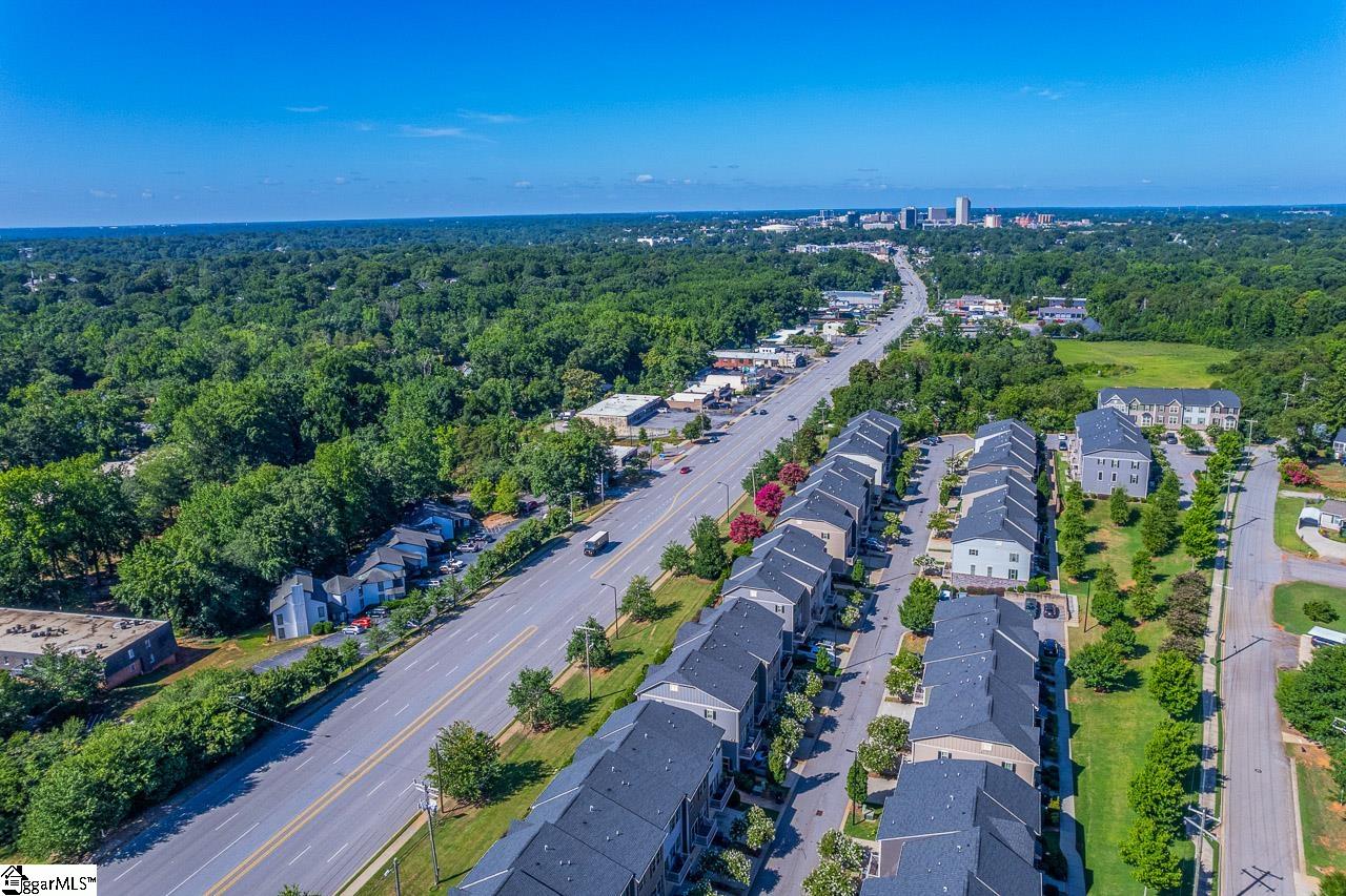 9 Itasca Drive Greenville, SC 29609