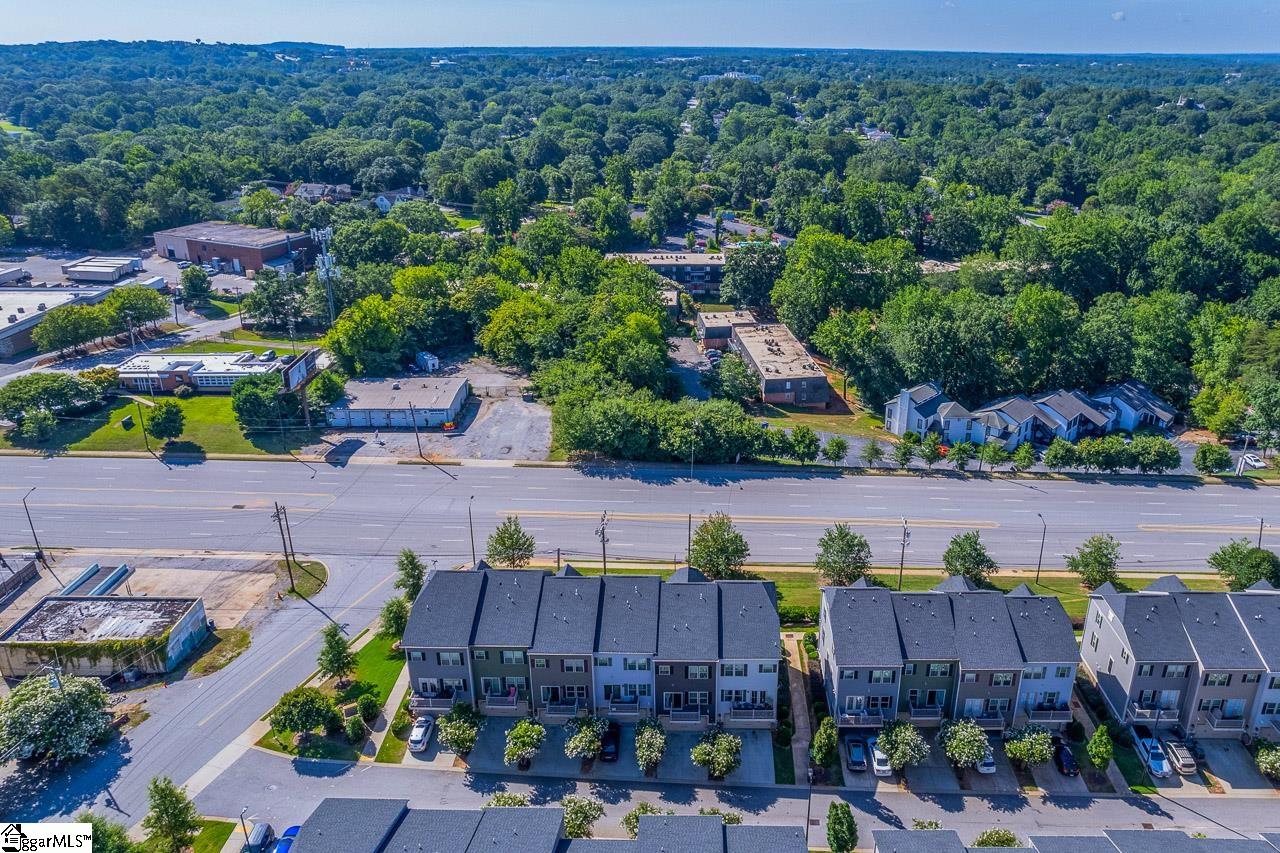 9 Itasca Drive Greenville, SC 29609