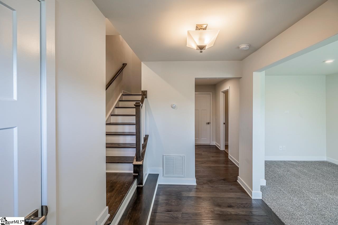 9 Itasca Drive Greenville, SC 29609