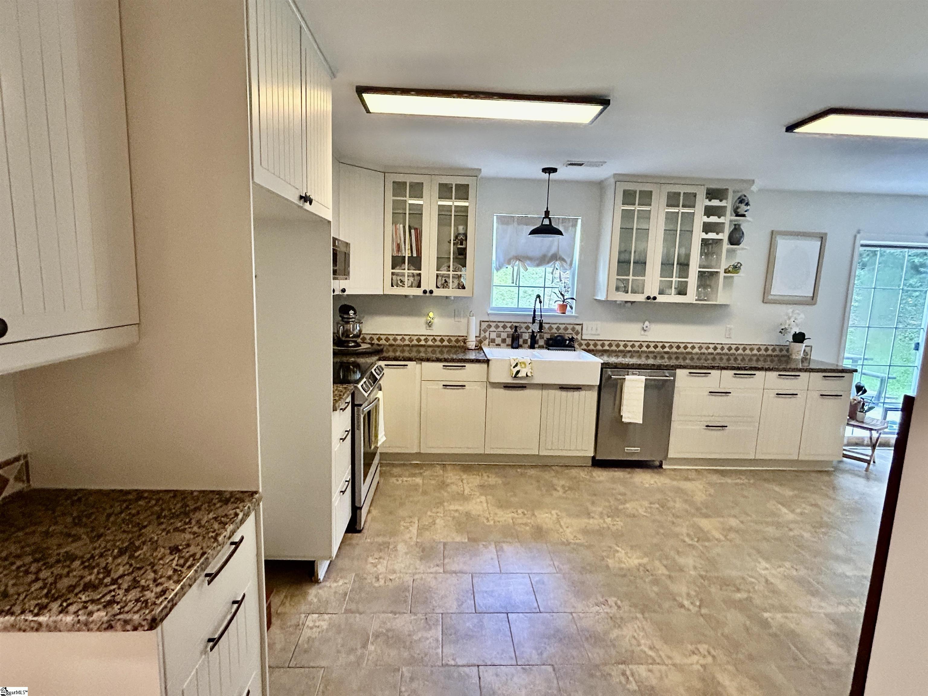 411 Palmetto Drive Greer, SC 29651-5921