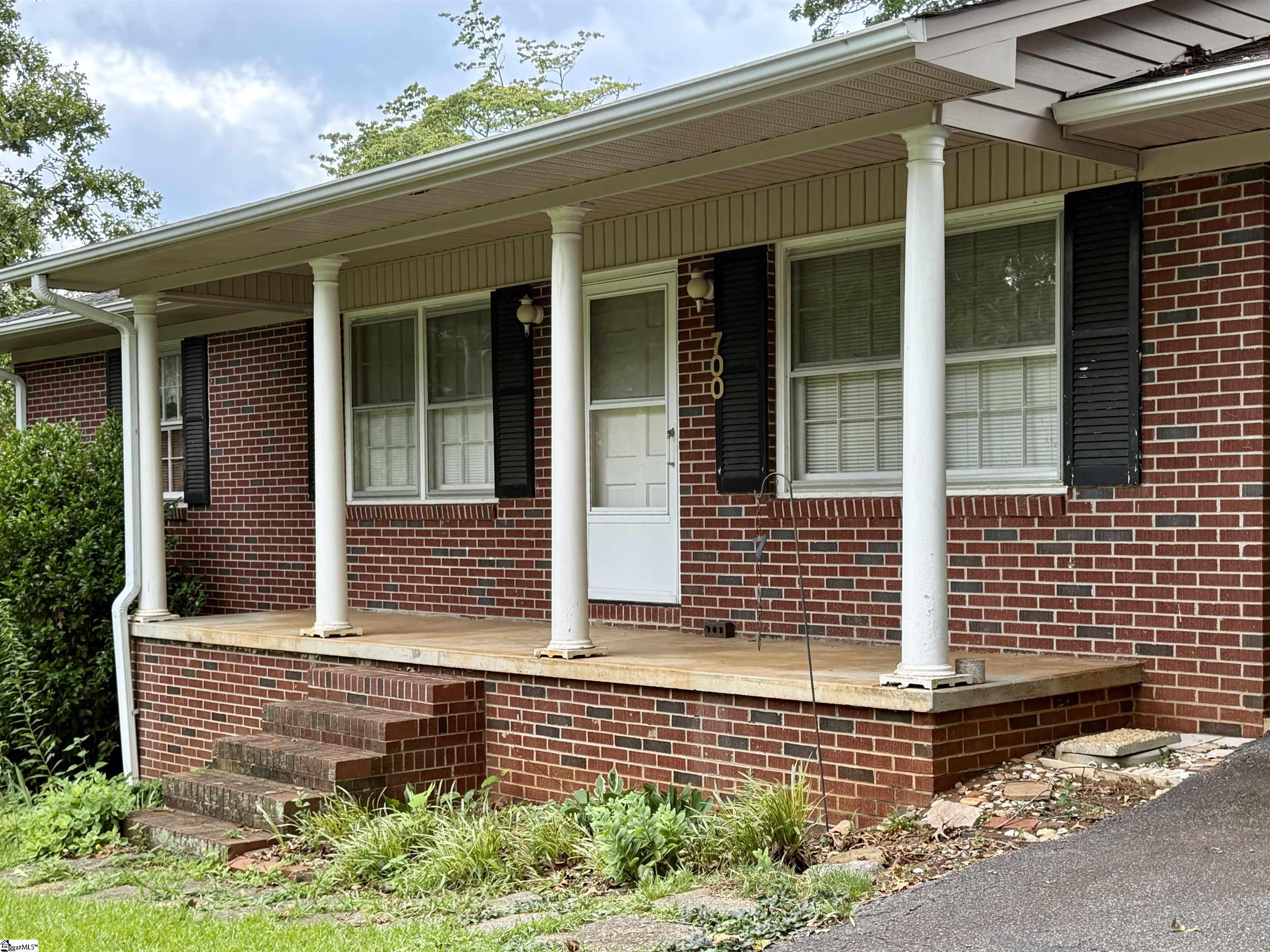 700 Tanglewood Drive Seneca, SC 29672