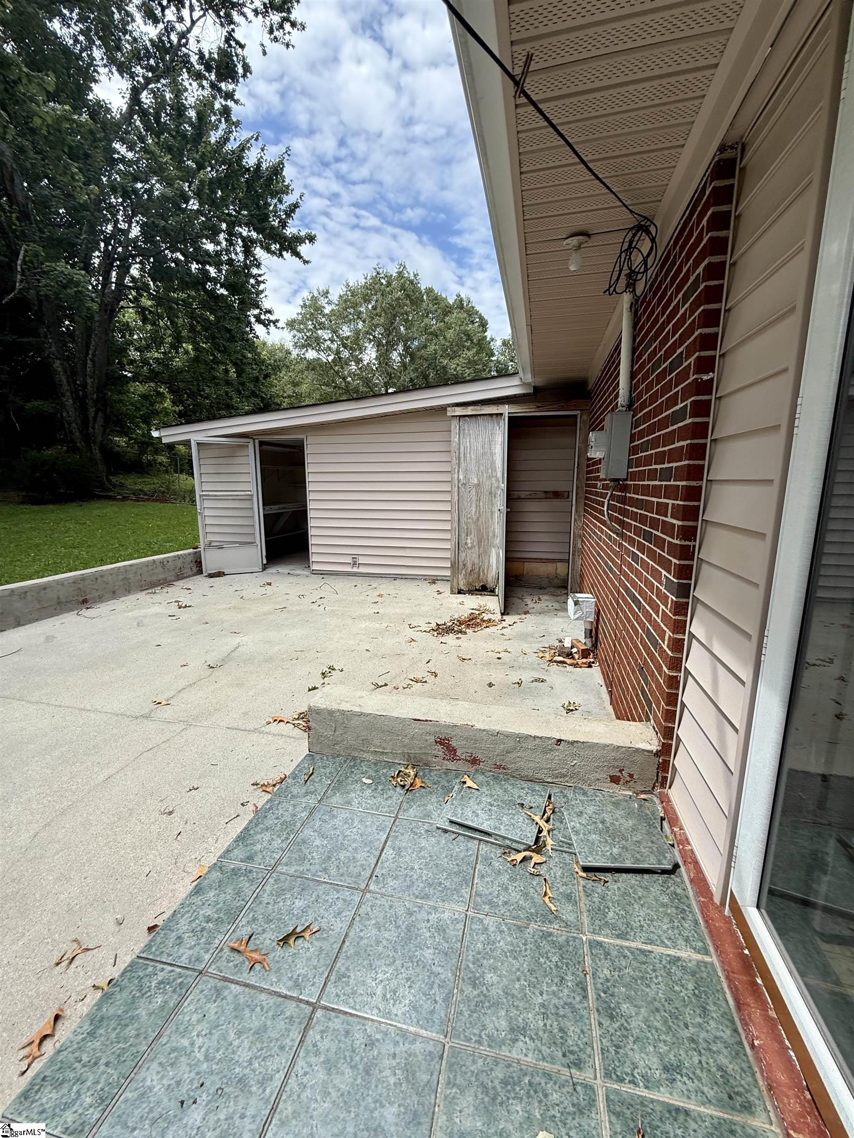 700 Tanglewood Drive Seneca, SC 29672