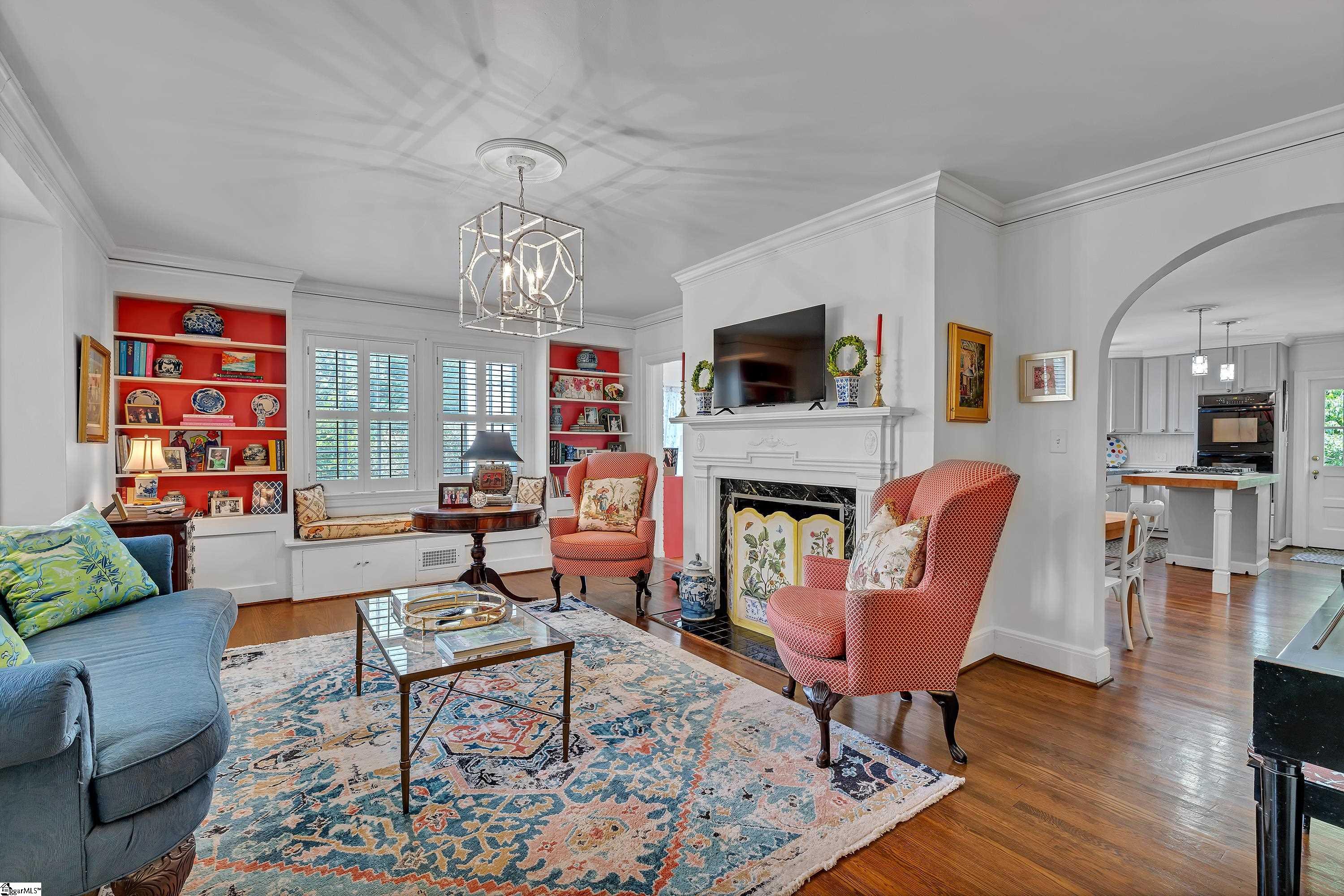 1 Longview Terrace Greenville, SC 29605