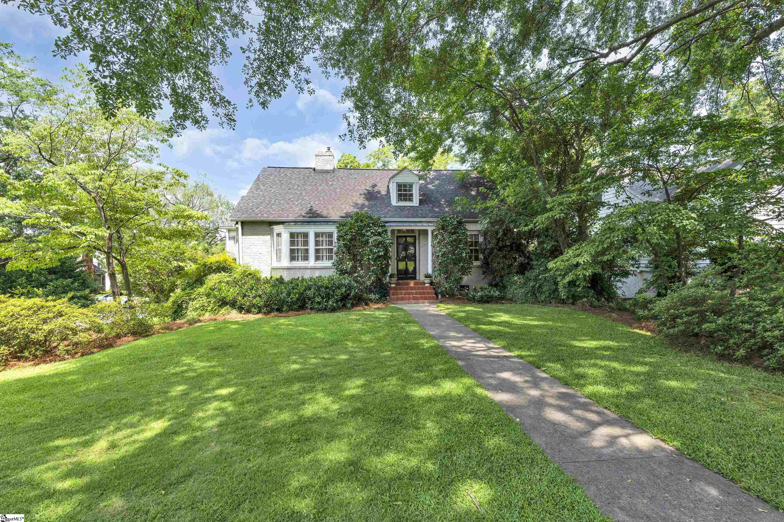 1 Longview Terrace Greenville, SC 29605